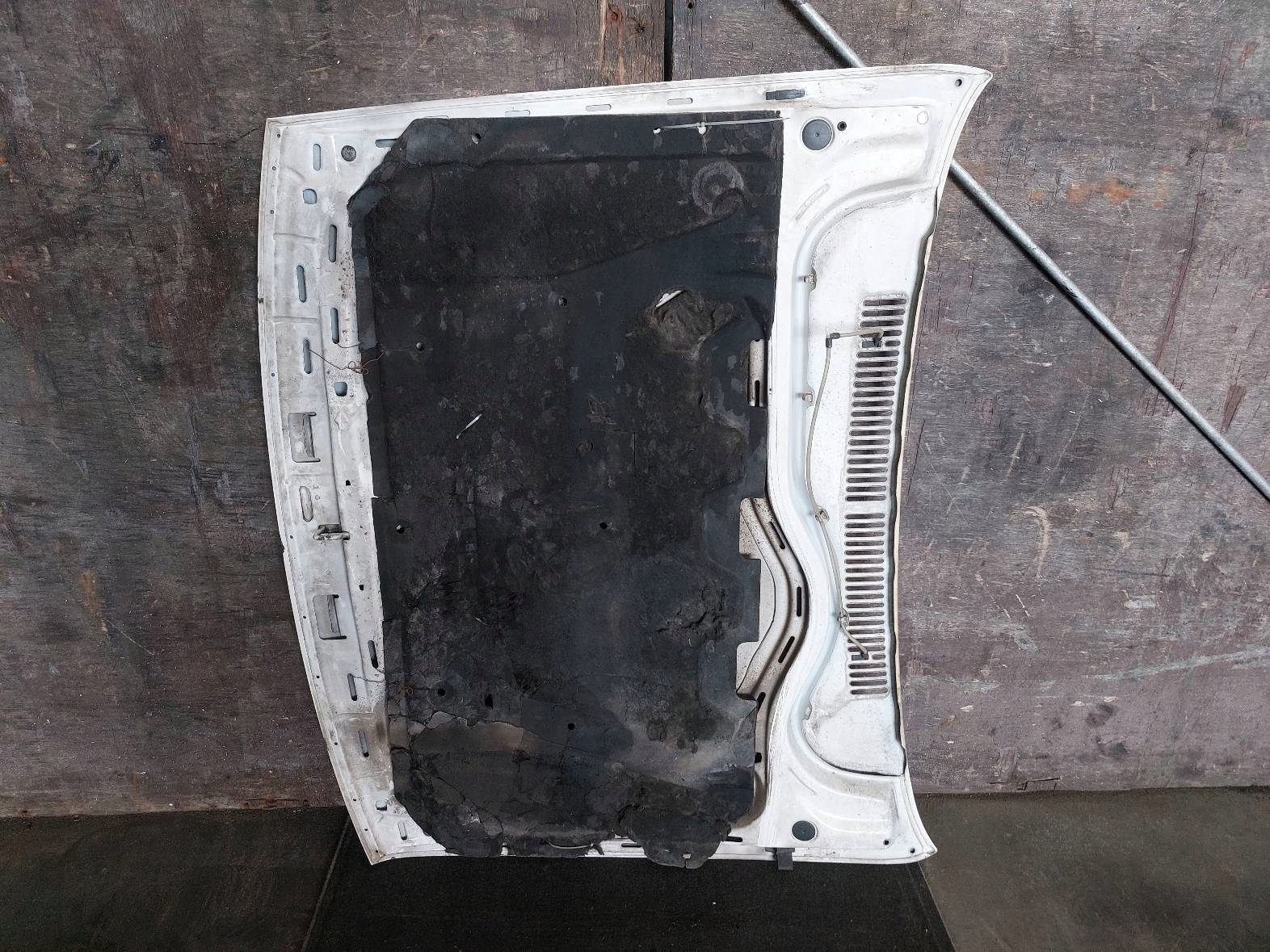 Cofano VOLKSWAGEN POLO II LIFT BIALA