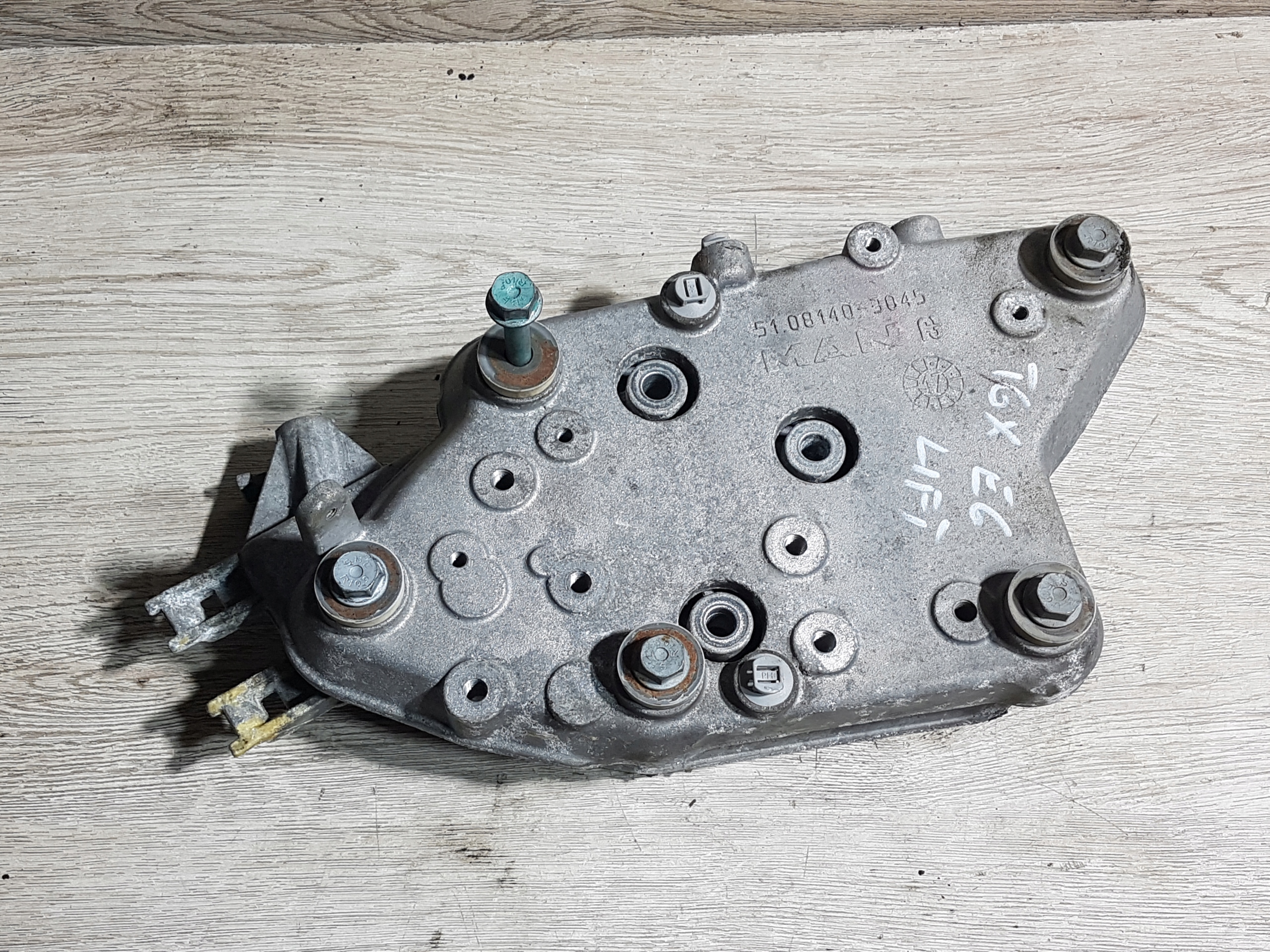 Płyta podstawa blacha EVB EGR zawór MAN TGX TGS EURO 6 51081403045