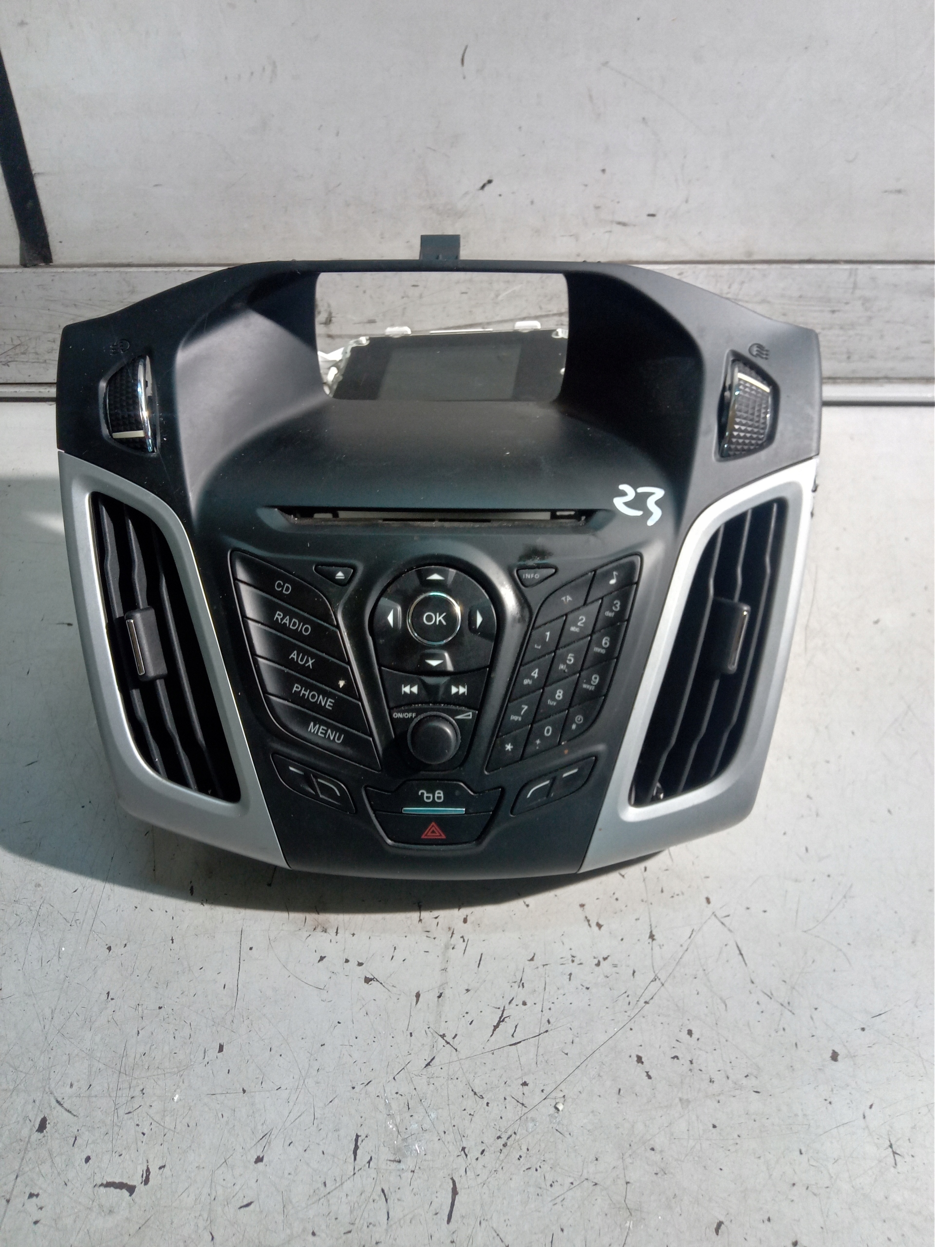 BM5T-18C815-HL - FORD FOCUS MK3 РАДИО ПАНЕЛЬ ДИСПЛЕЙ