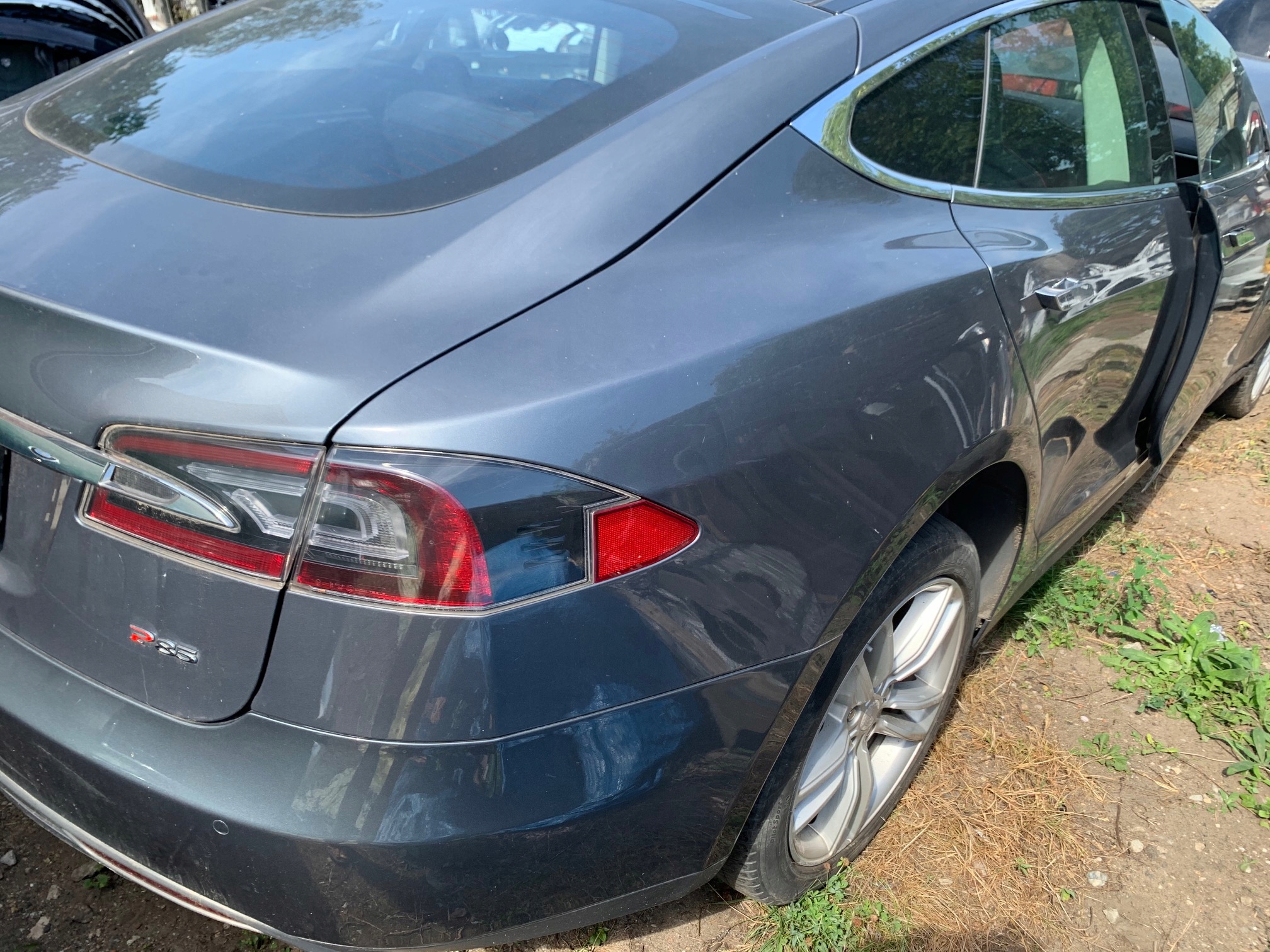 Tesla S ćwiartka prawa tylna 1020514-S0-A PMTG