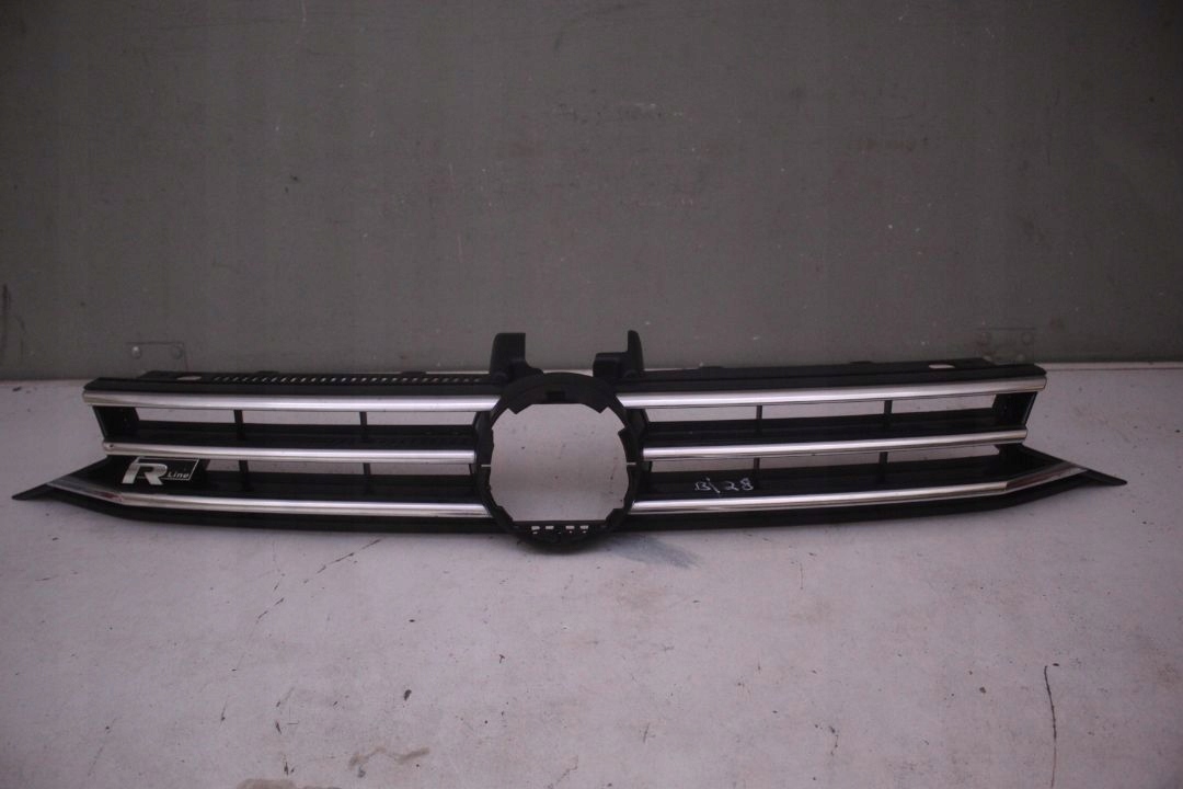 VW Touran 5T Kühlergrill FRONTGRILL Kühlergitter - Thumbnail 1