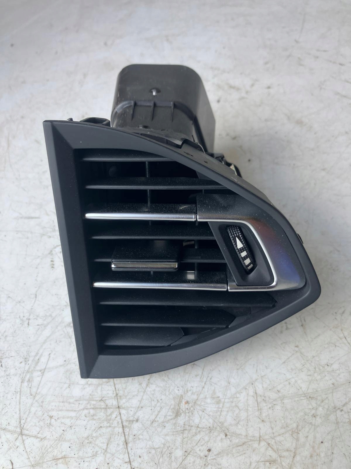 grid air conditioning devices right central PEUGEOT 308 T9 96782700 #21