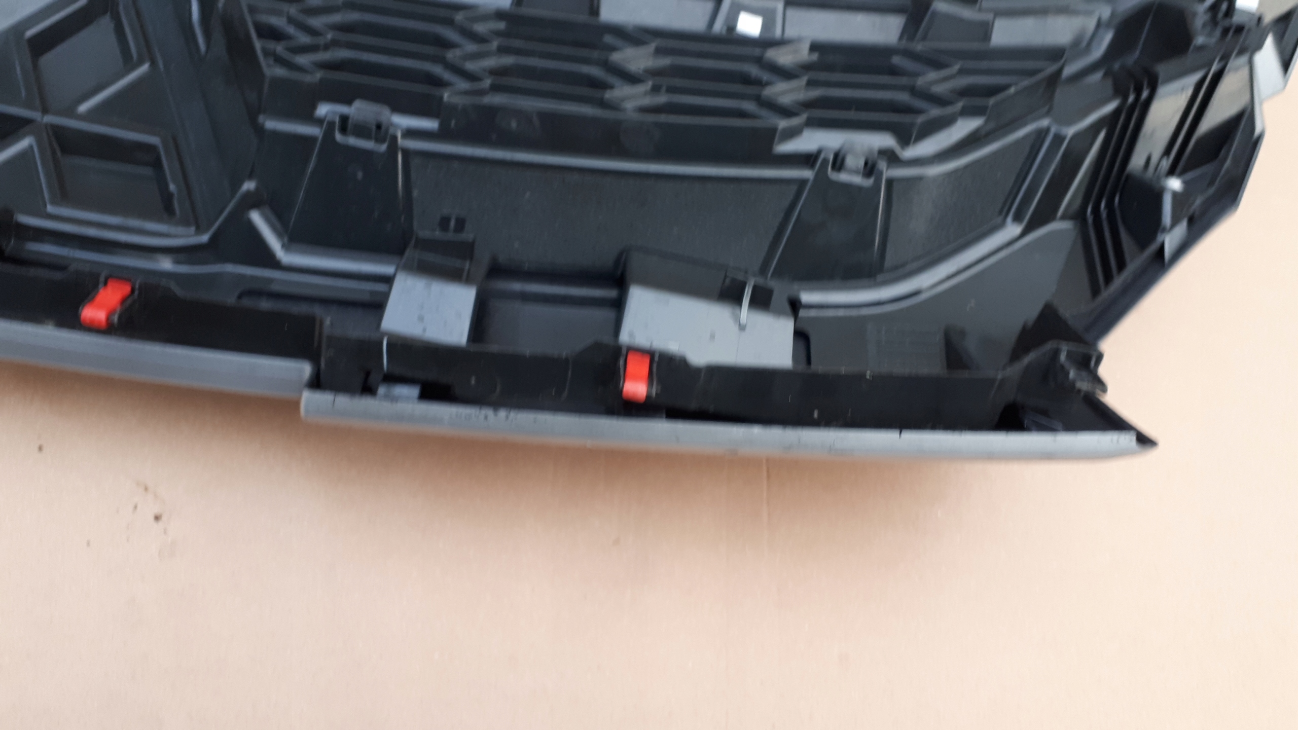 Mitsubishi L200 K60T Kühlergrill FRONTGRILL Kühlergitter 7405A292 - Thumbnail 10