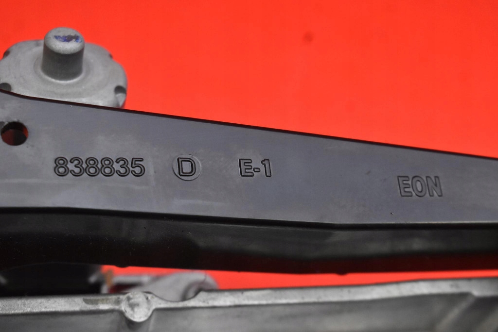 steering wheel rod EU 1027811-00-E TESLA MODEL X 90D 525 KM 15-21