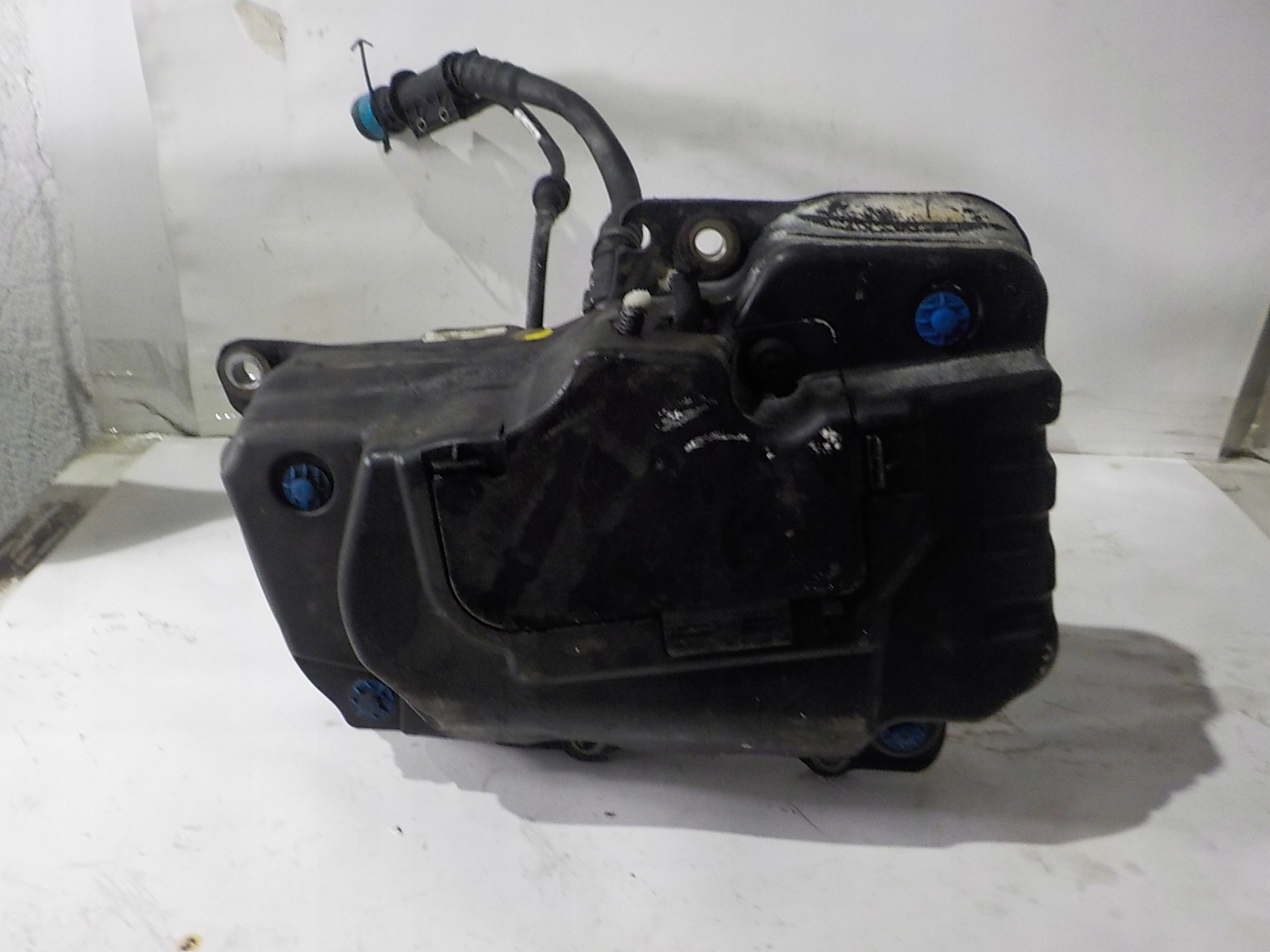 OPEL INSIGNIA KOMBI serbatoio ADBLUE 23375679 13439486