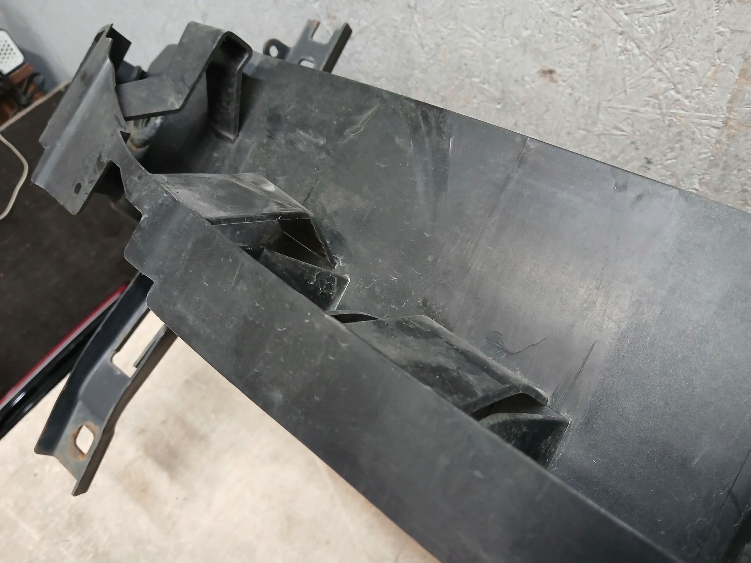 TRAVERSA paraurti Anteriore FORD FIESTA MK8