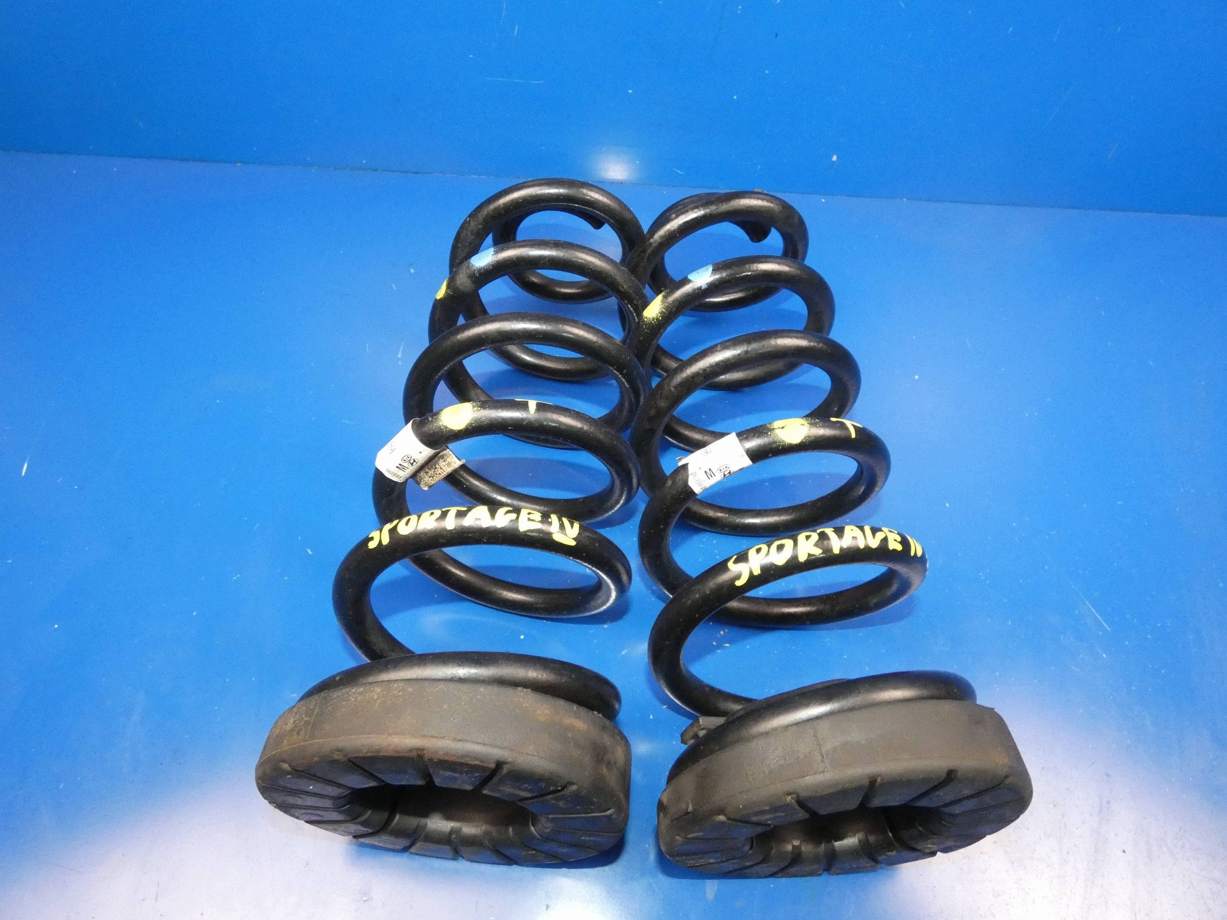 KIA SPORTAGE IV 2016- springs springing rear part rear. KOMPLET