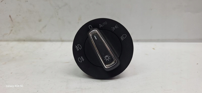 light switch SKODA RAPID 5E0941431N