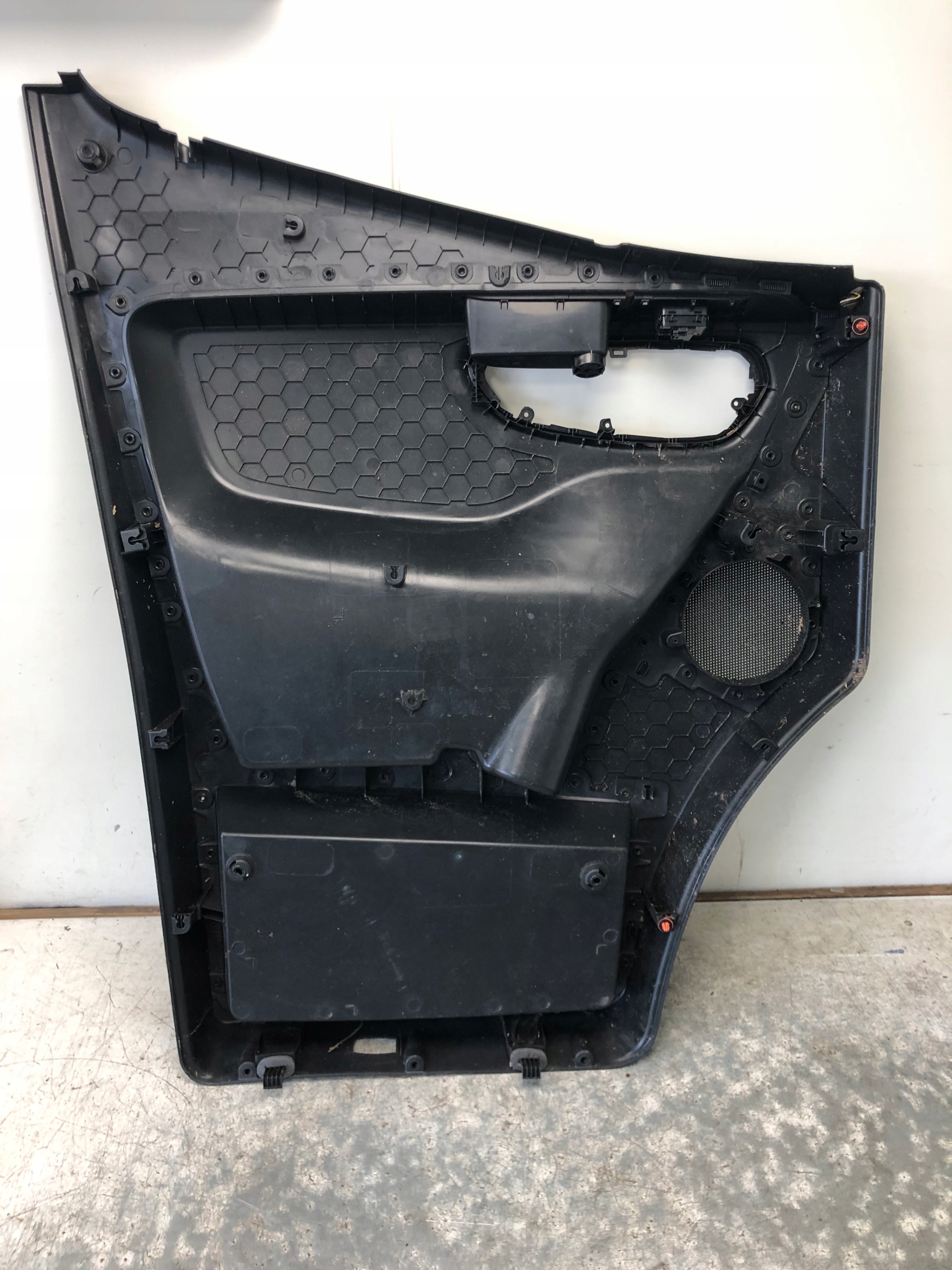 side door right front MERCEDES SPRINTER W907 A9077272300
