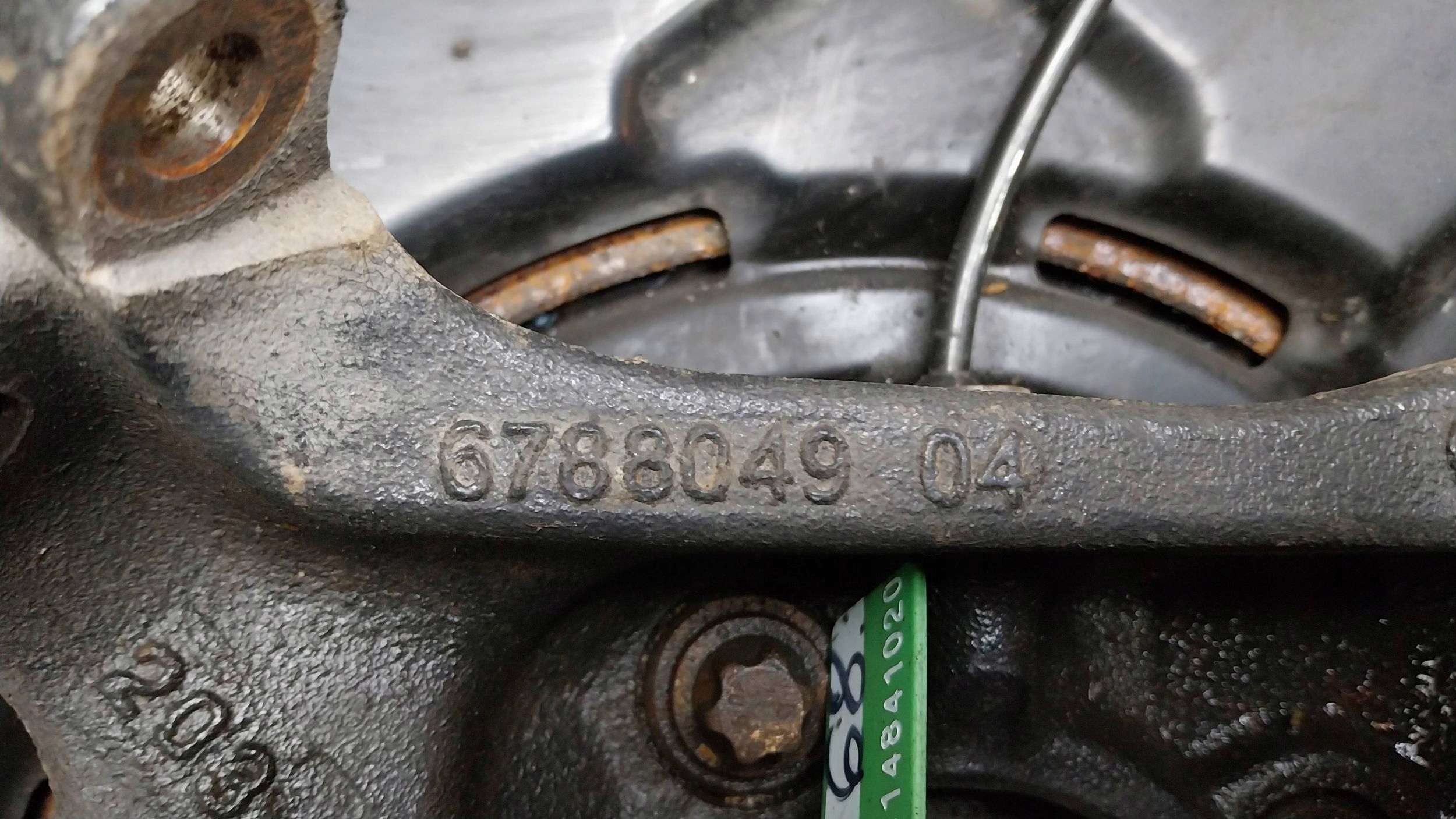otoč čepu levý záď 6788049 BMW X1 E84