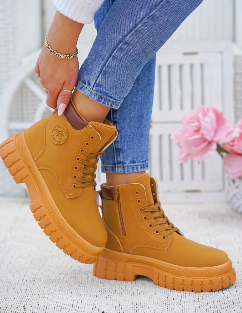 Botki Trapery Treckingowe Gruba Podeszwa Camel 40 Długość wkładki 25.5 cm