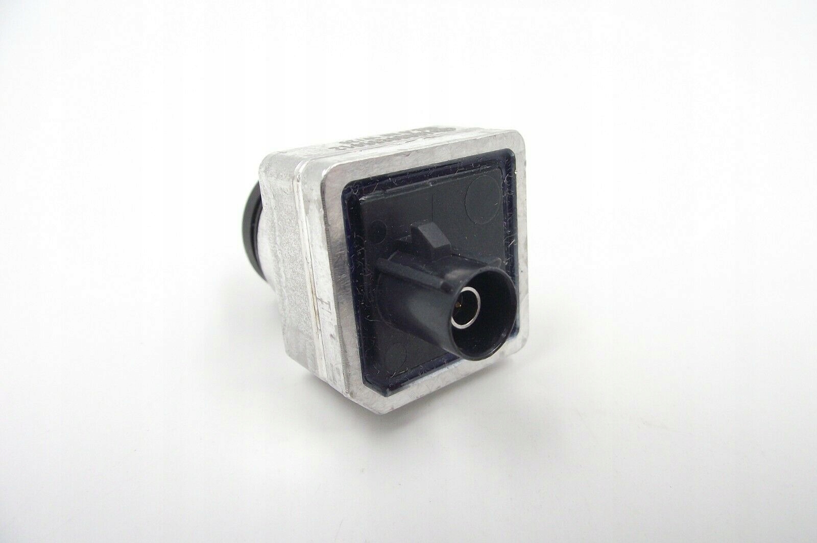 KAMERA MERCEDES EQS NOWA ORYGINALNA A0009055912 EAN (GTIN) 6921430918724