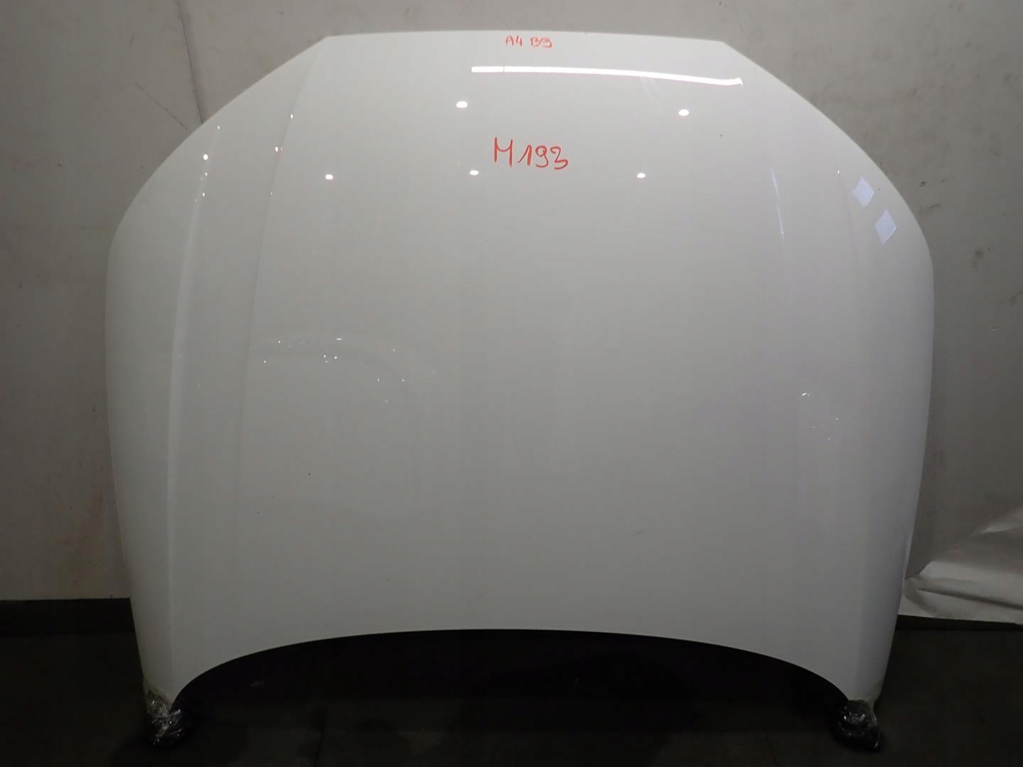 Capot AUDI A4 B9 2015- 8W