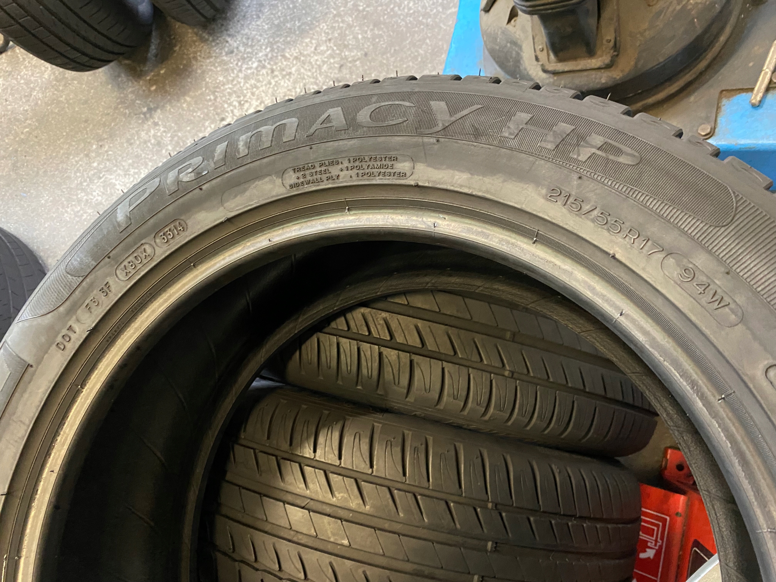 4 tyres summer 215/55R17 Michelin Primacy HP 6mm