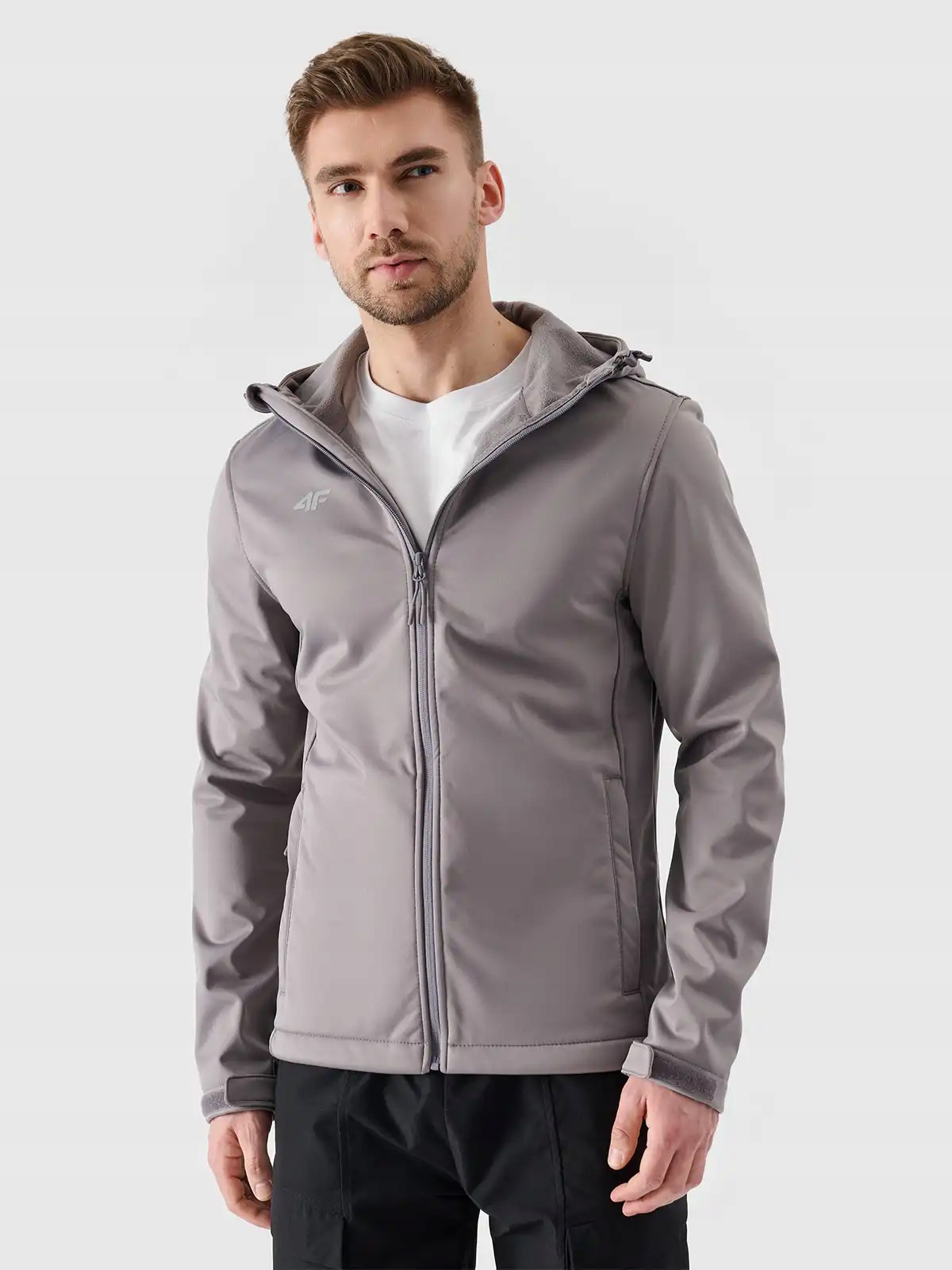 4F Softshell Kurtka Z Kapturem SFMb Szara r. M