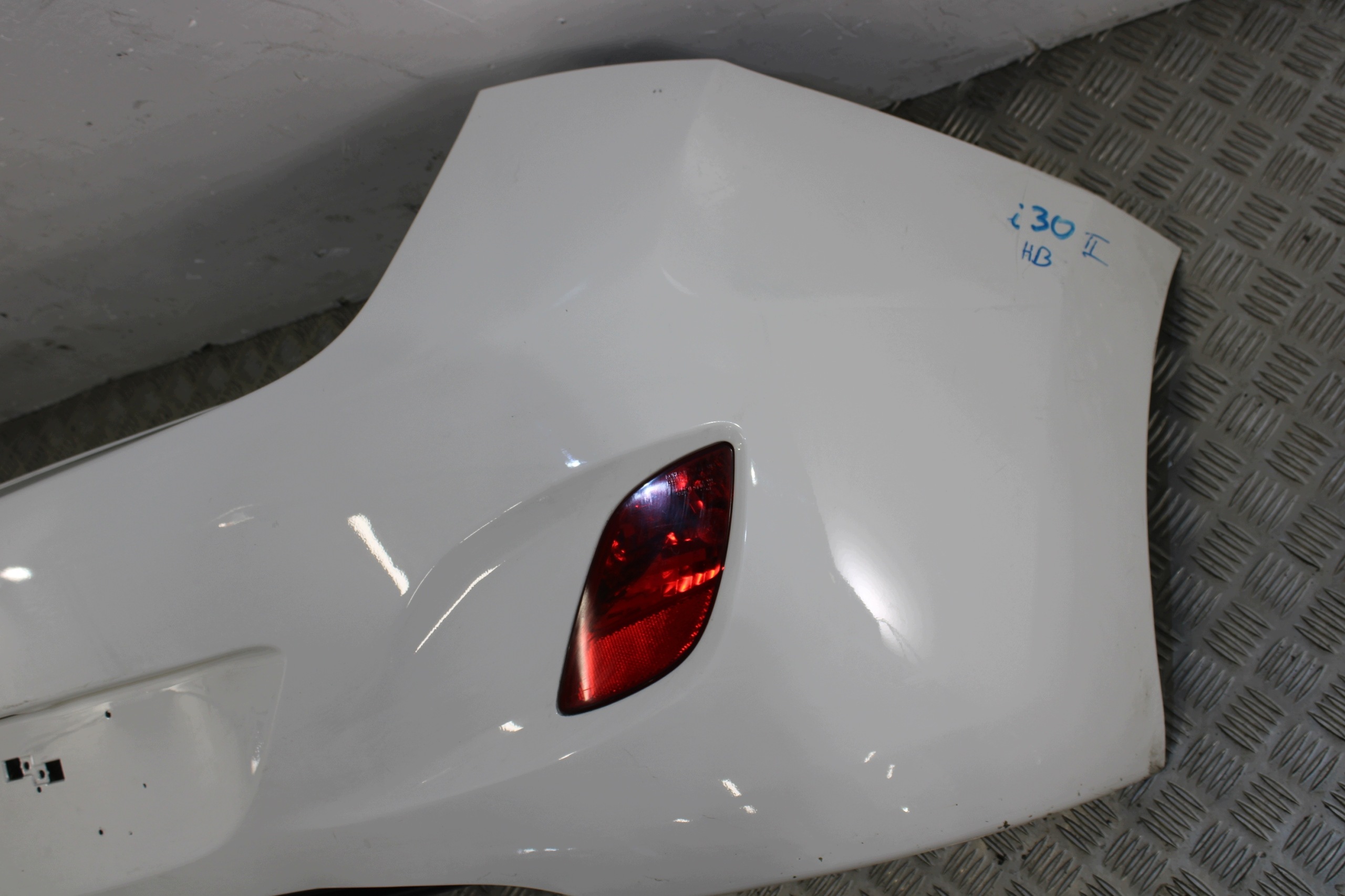 bumper rear part rear HYUNDAI I30 II 2 HB