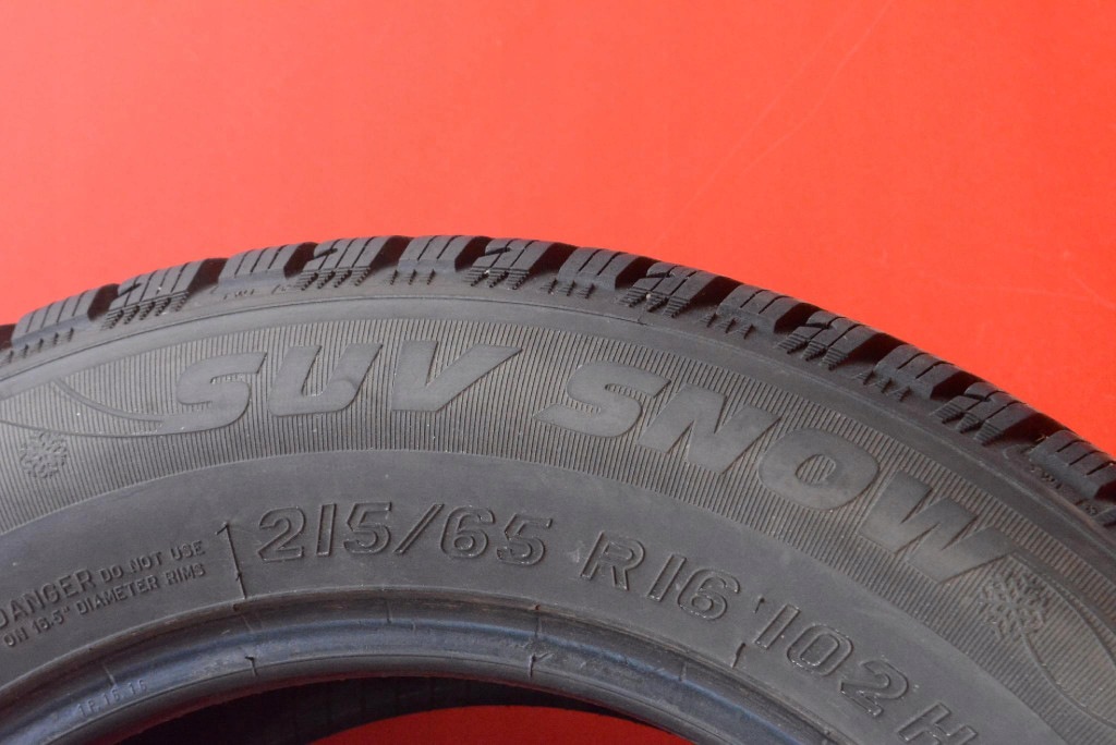 tyre tyres 2 pcs KORMORAN winter 215/65/16 24R