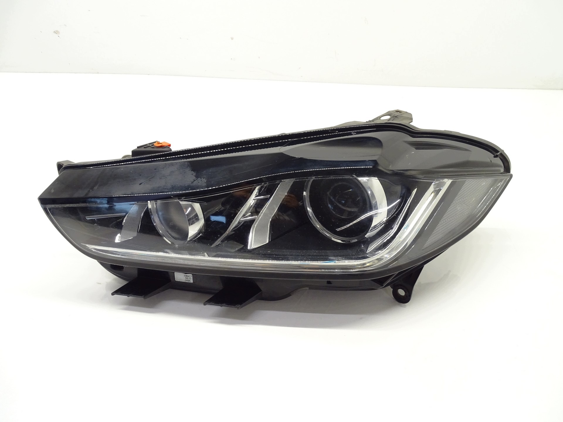 light left front XENON JAGUAR XE X760 GX73-13W030-DG UK