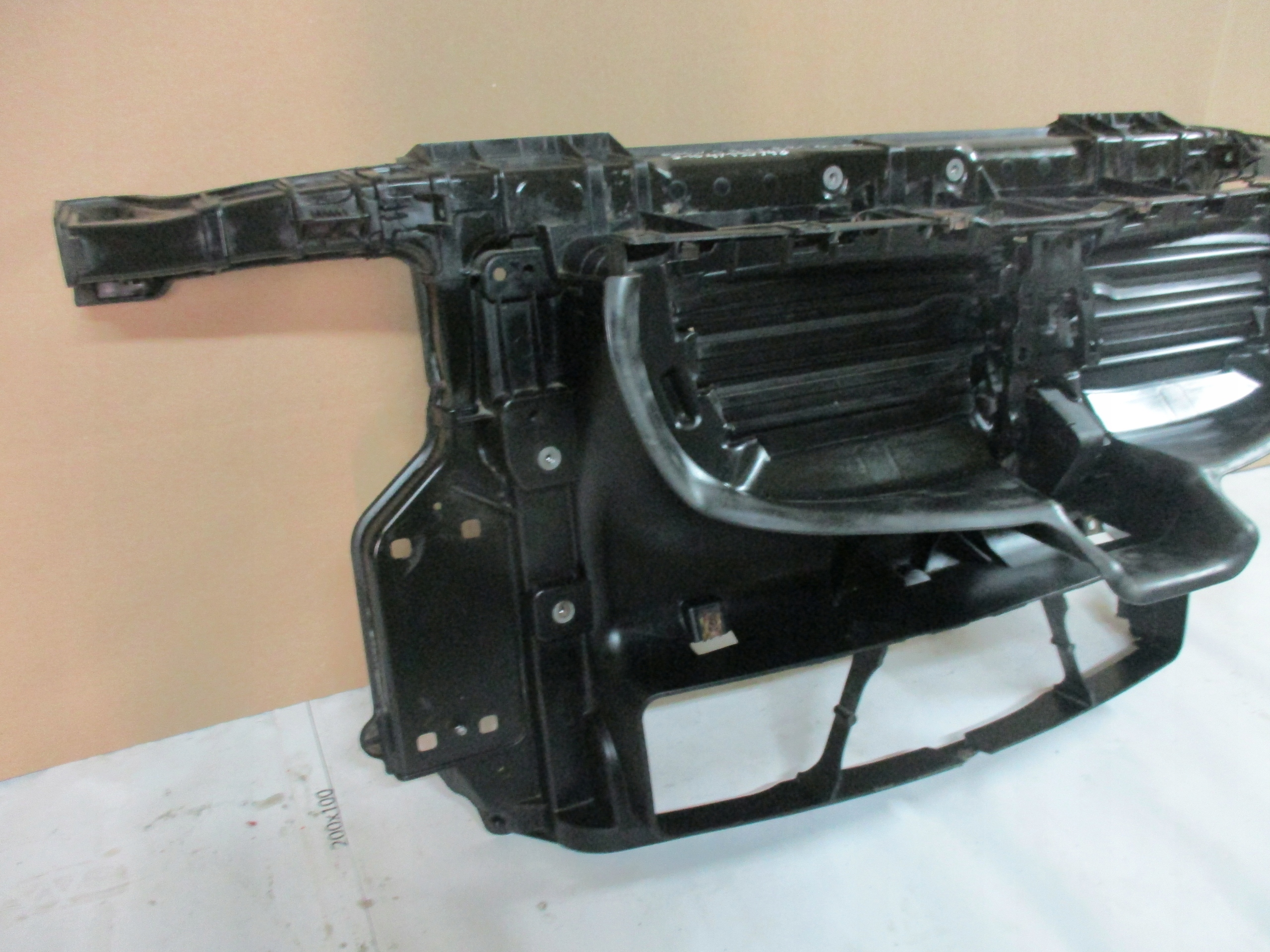 front body wall front BMW 1 E87 E81 04-13r 51647193748