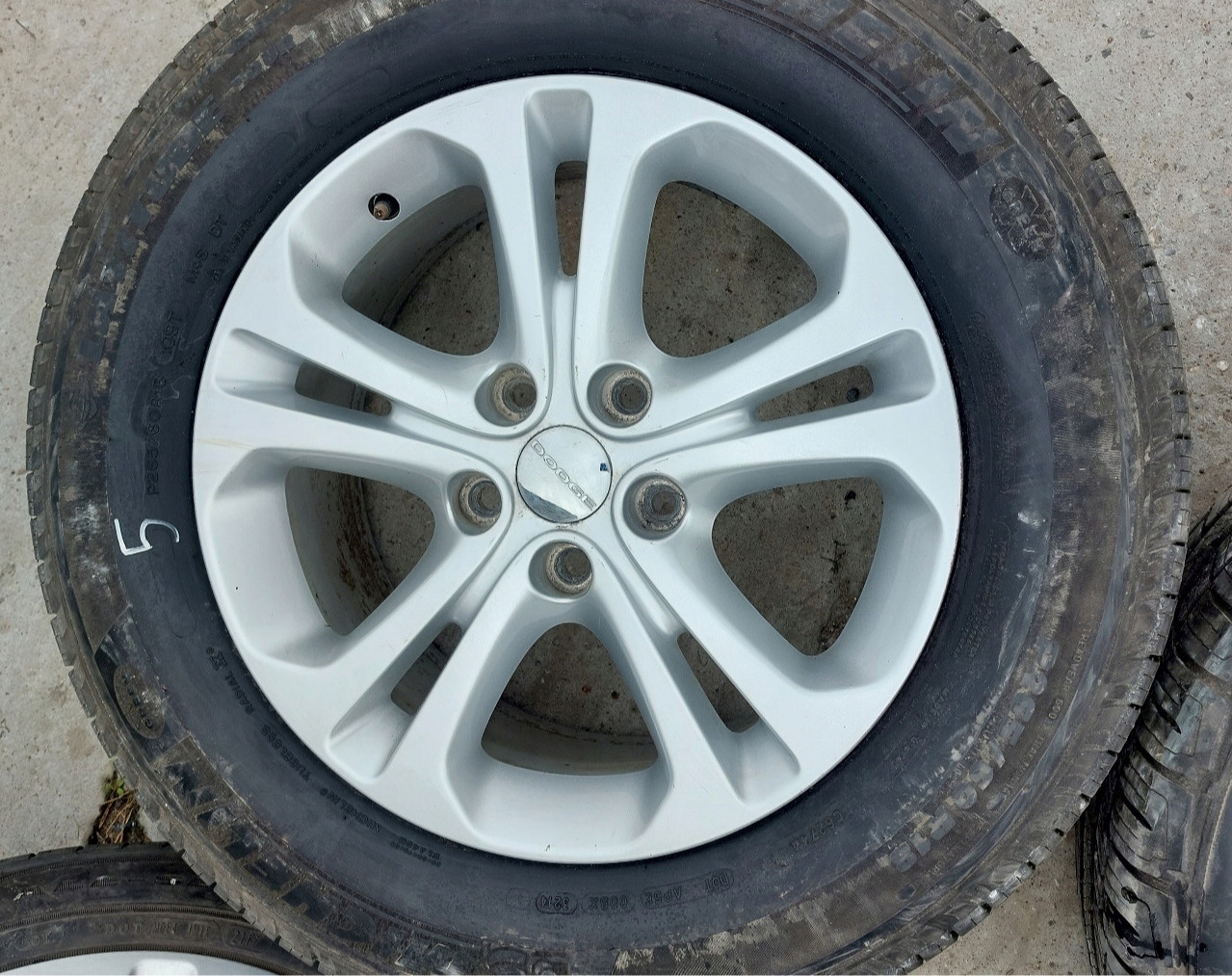 Koła alufelgi R18 5x127 Dodge Durango Rodzaj felg Aluminiowe