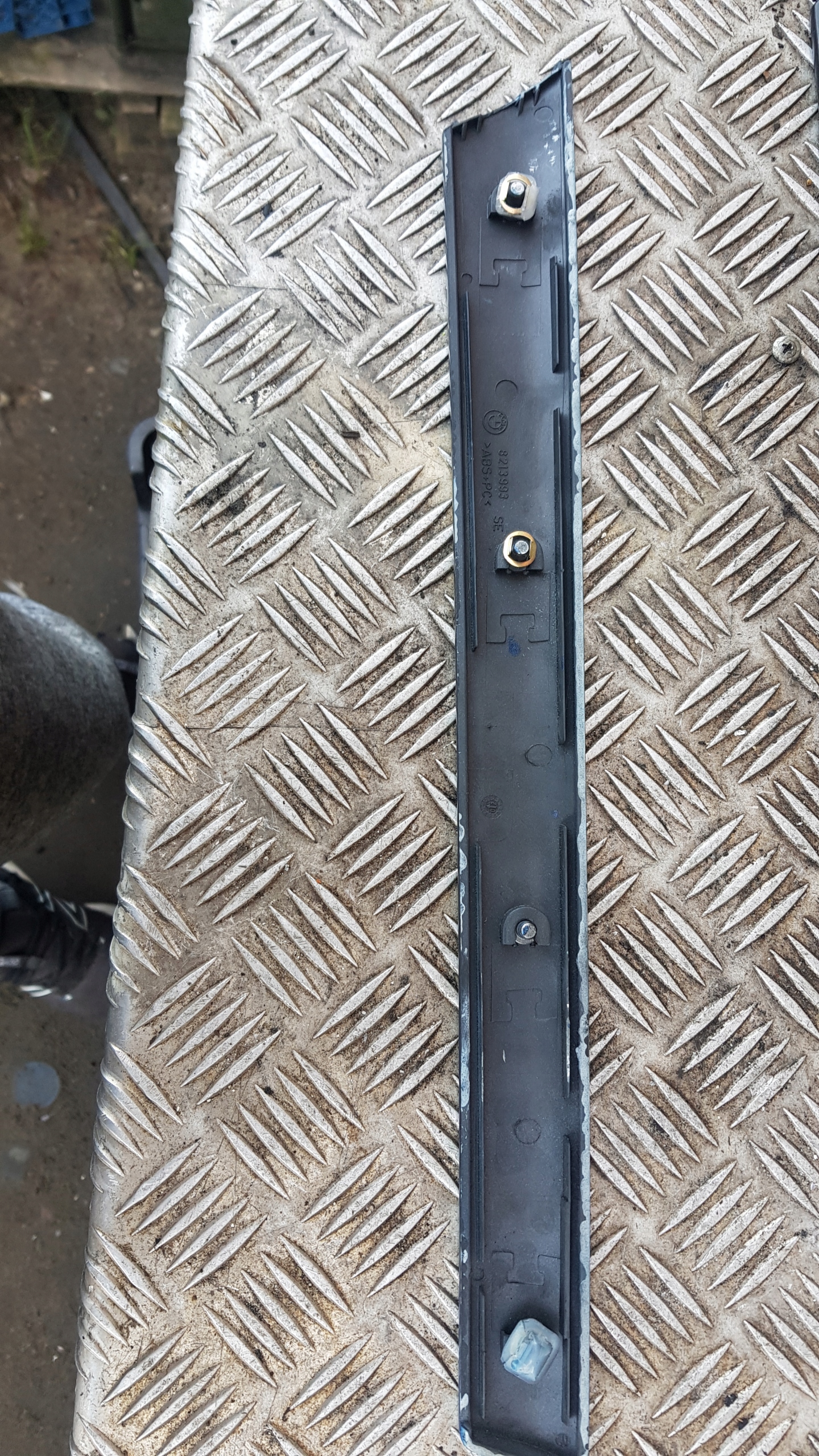 BMW E46 moulding DEKOR door left right front LIFT