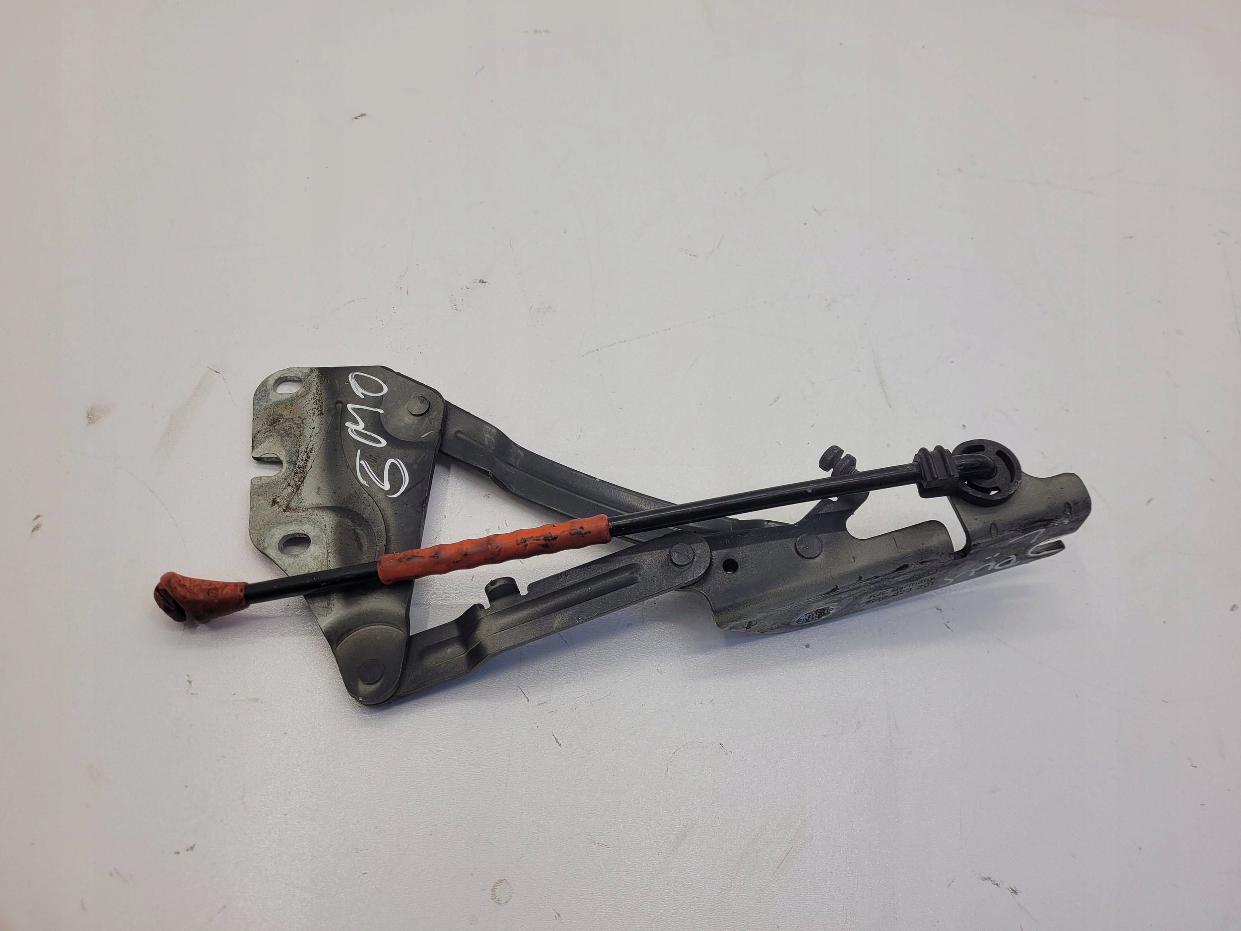 VW GOLF plus V 5 VI hinge bonnets left 5M0823301