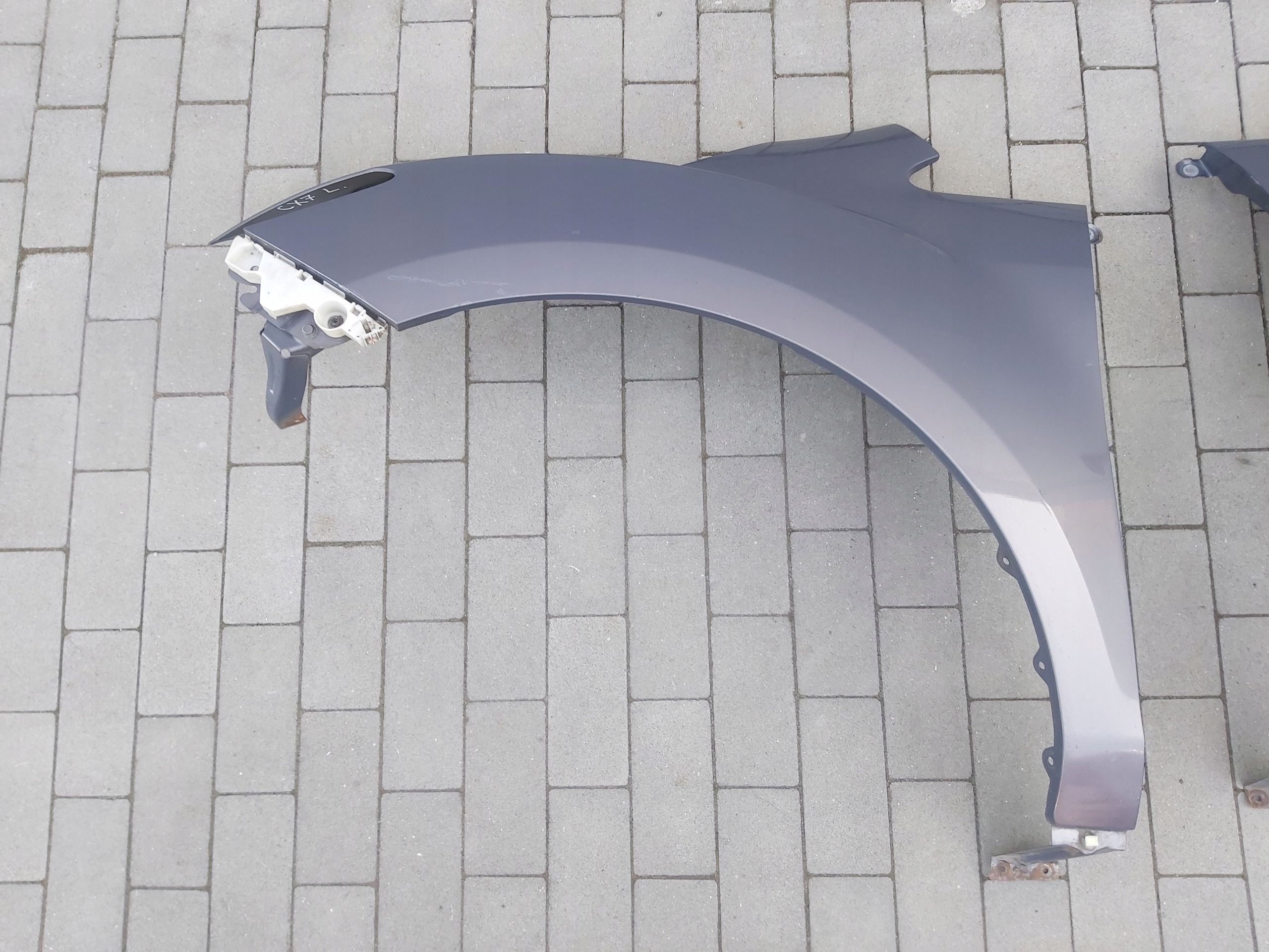 fender front right front MAZDA CX-7 CX7 32S