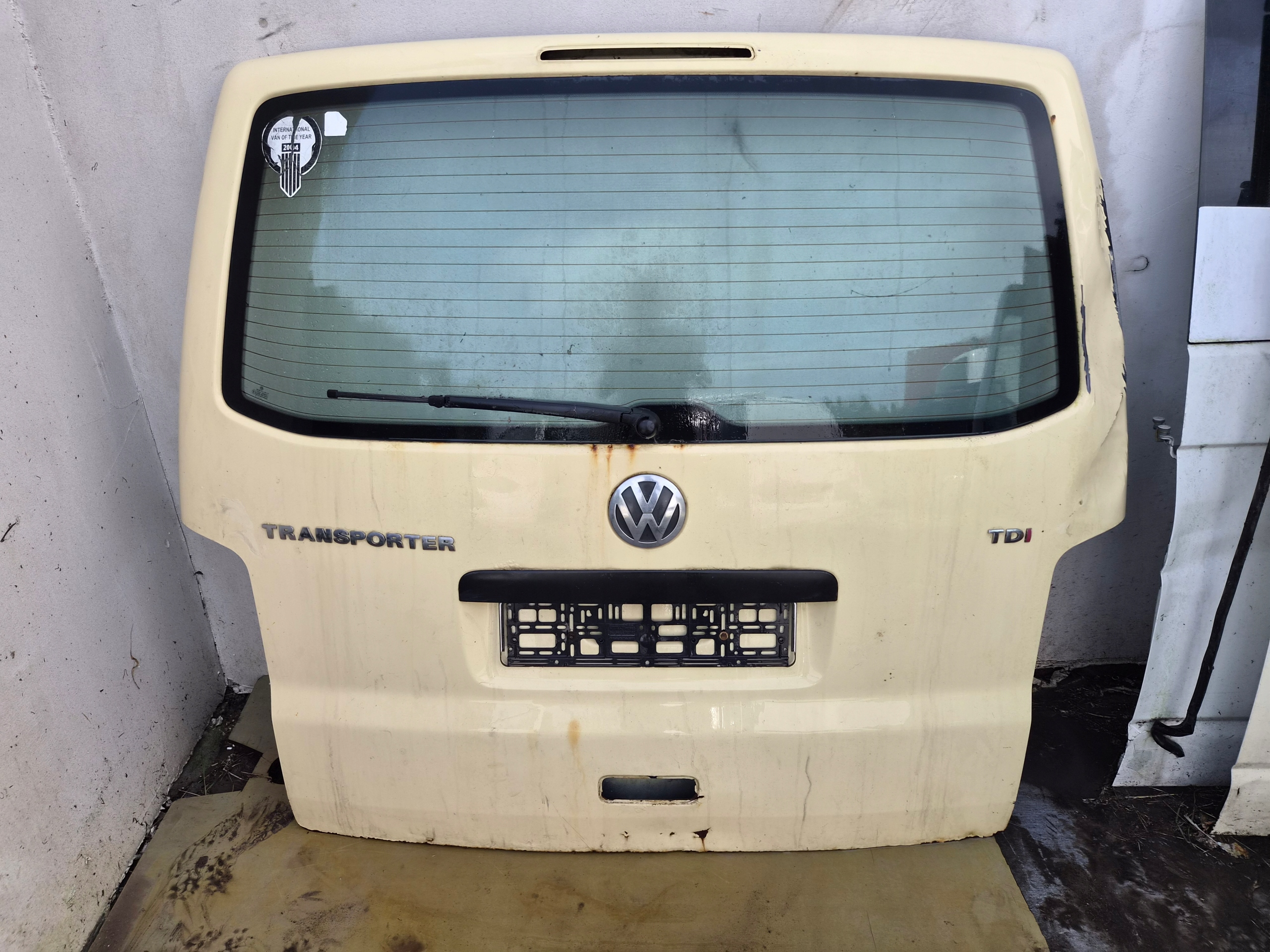 trunk door cover boot rear part VW T5 T5 LIFT