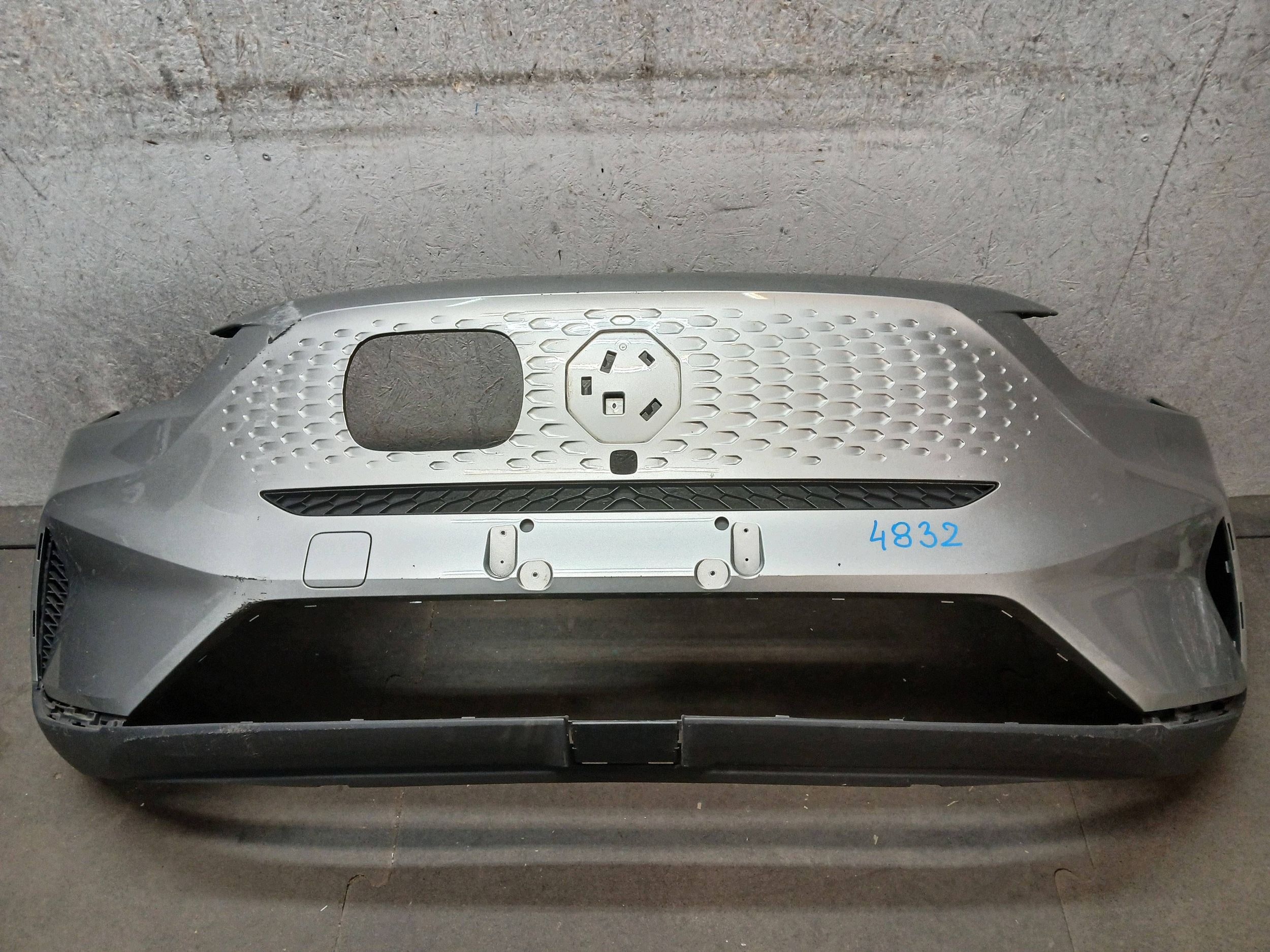 bumper front MG ZS EV LIFT