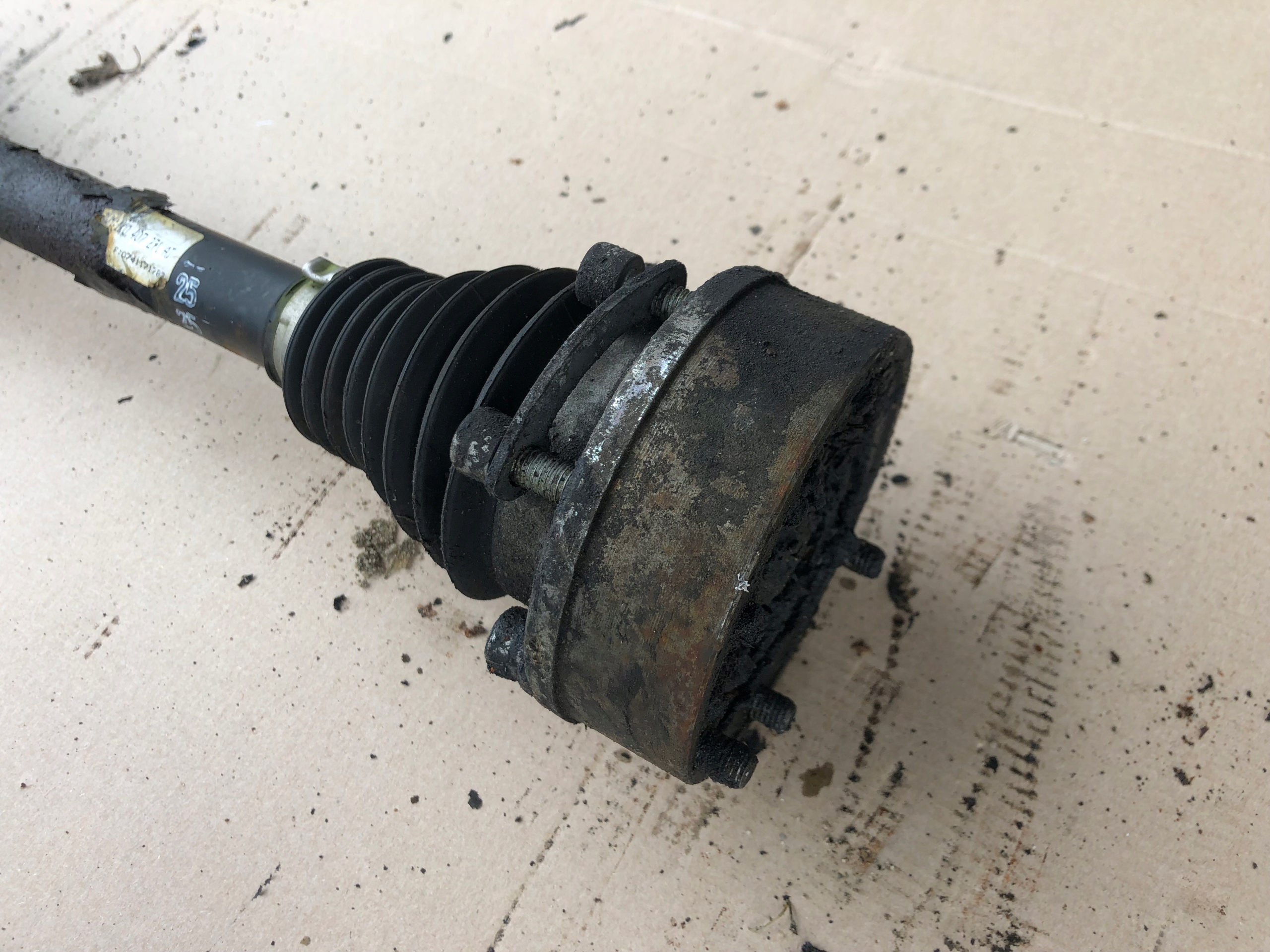 semi-axis left VW SKODA AUDI 1K0407271AT