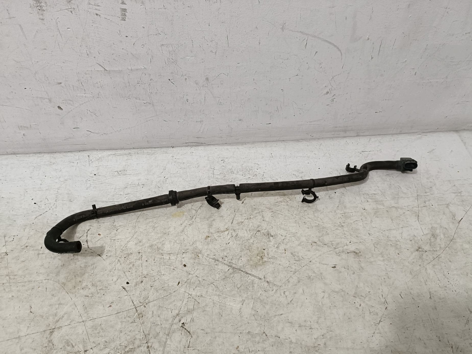 DODGE CHARGER 2019- canalisation à vide HAMULCY 04581553AF