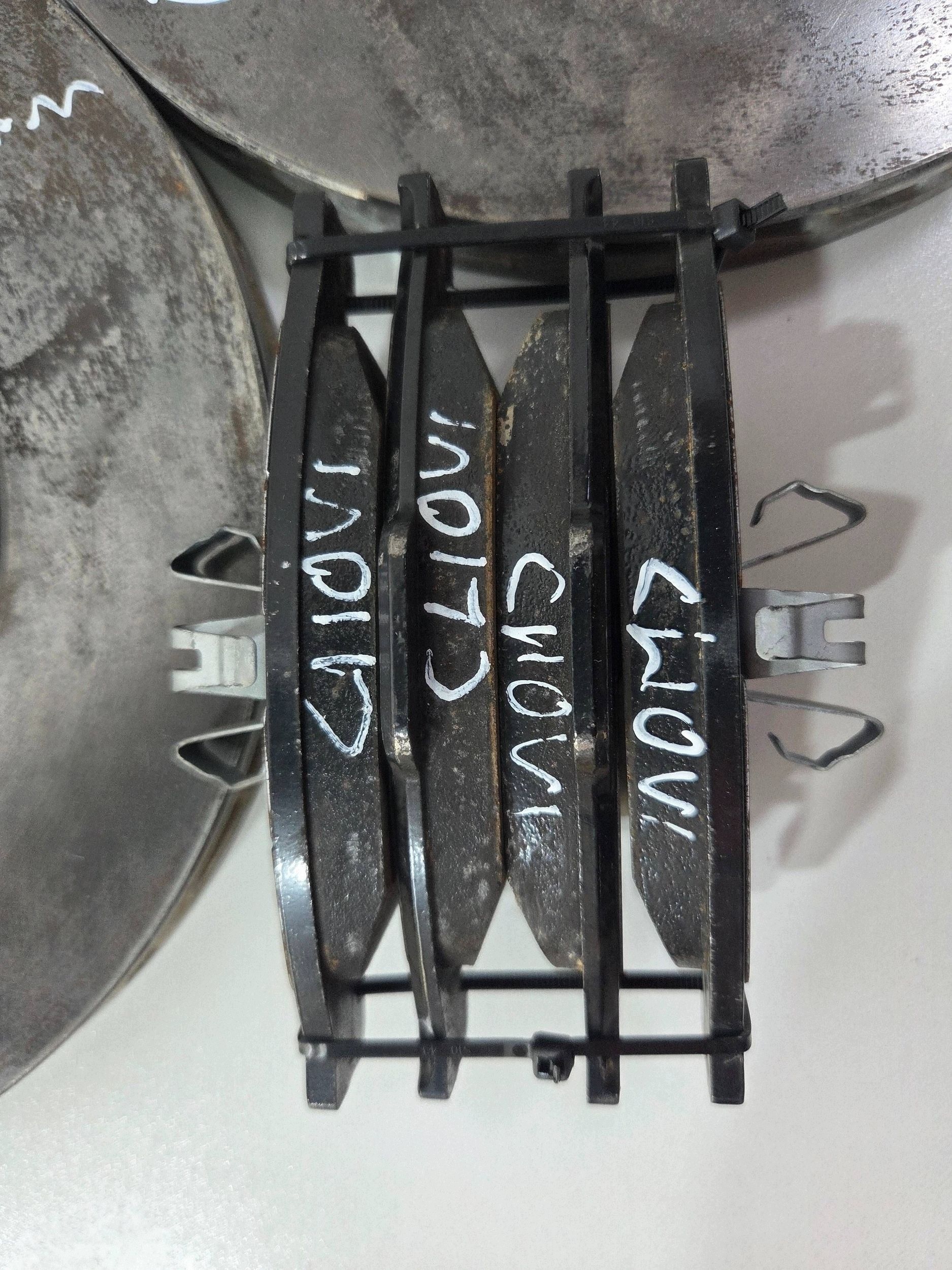 Renault Clio VI 2026r discs brake front + plates (T116)