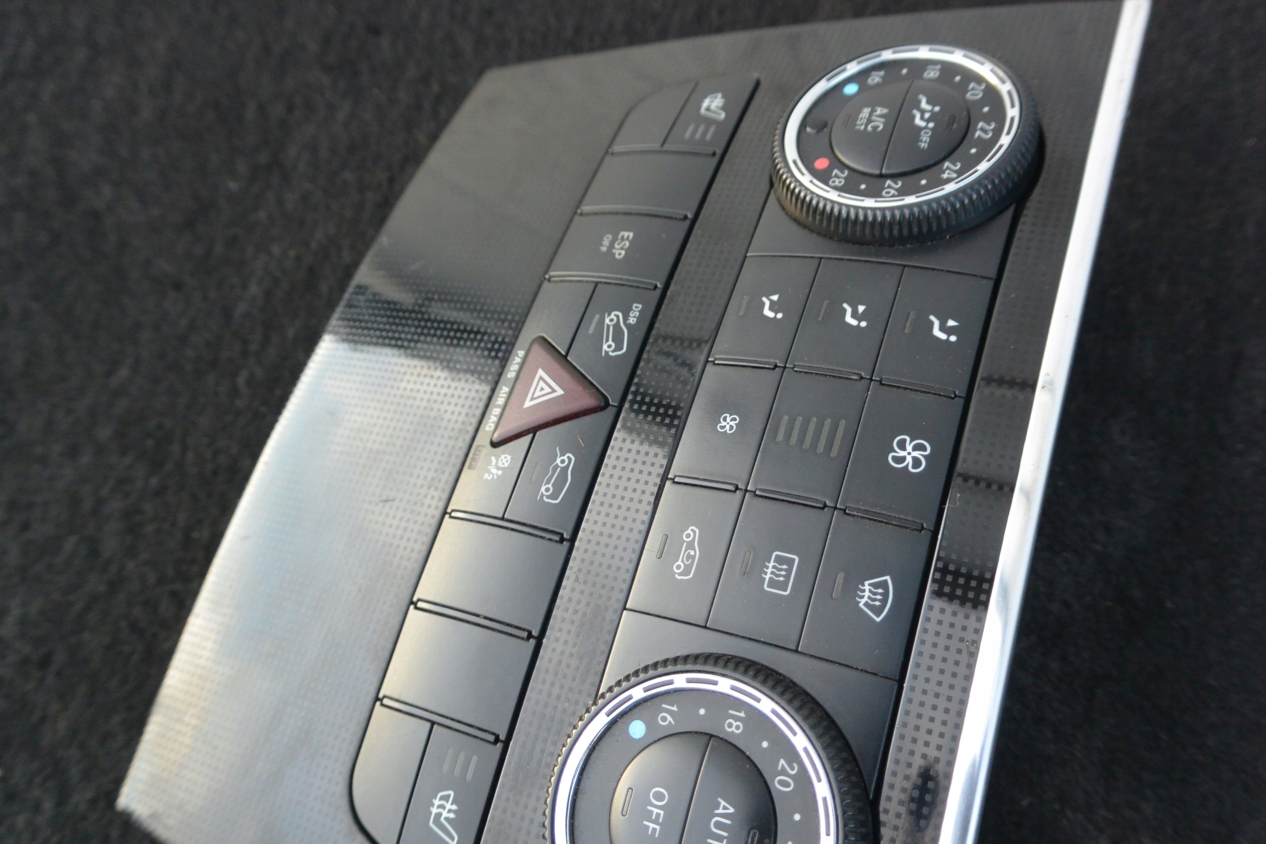 Unite commande clima DEKOR MERCEDES-BENZ ML-KLASA GL W164 X164 A2518208489