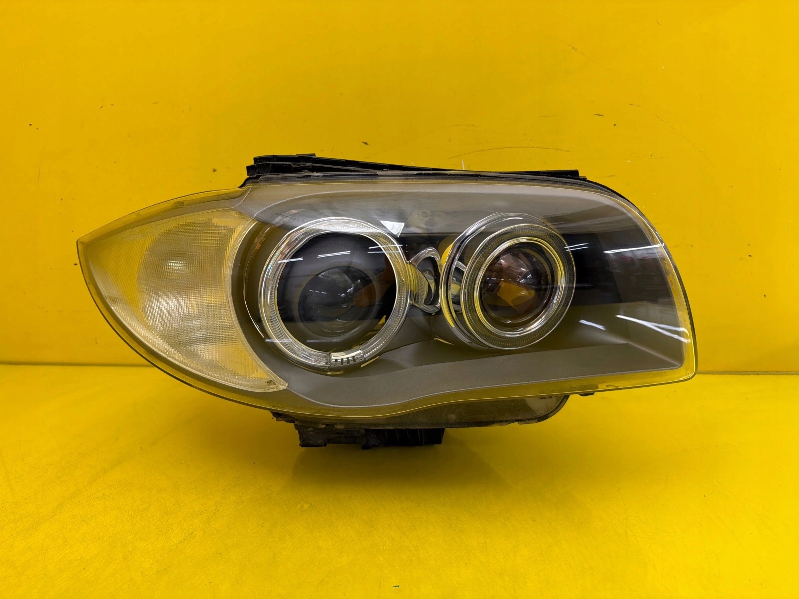 light right BMW 1 E82 E88 E87 Lift 2007-2011 Xenon 7170292-02