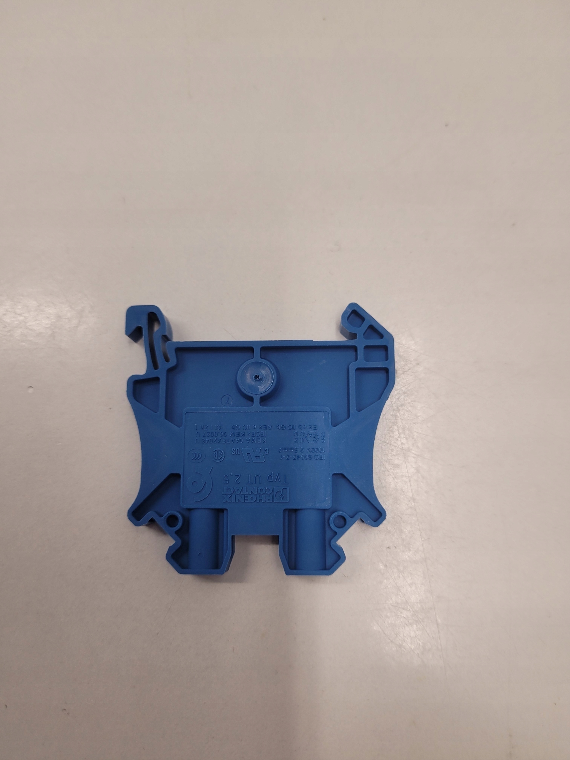 PHOENIX CONTACT zacisk przelotowy UT 2,5 BU Kod producenta 0002-00001-22646