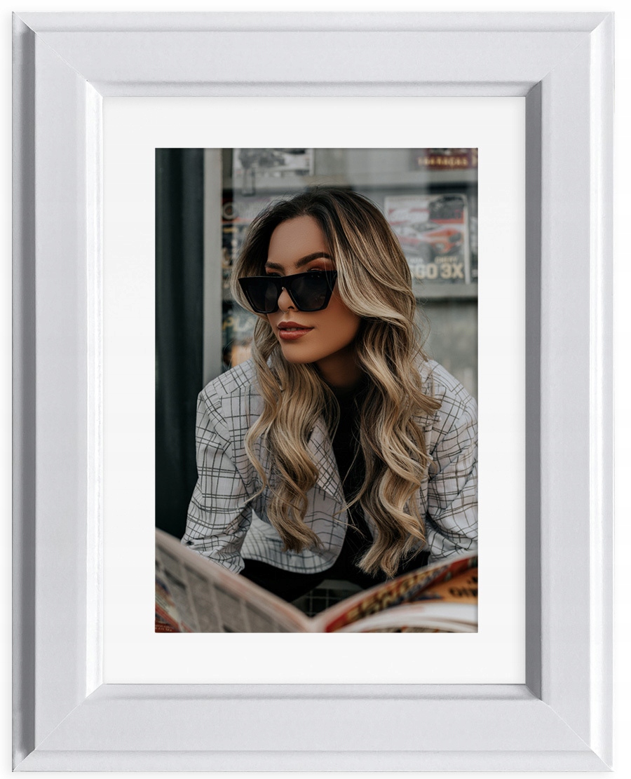 

Paryż ramka 30x40 passepartout na dyplom A4 biała