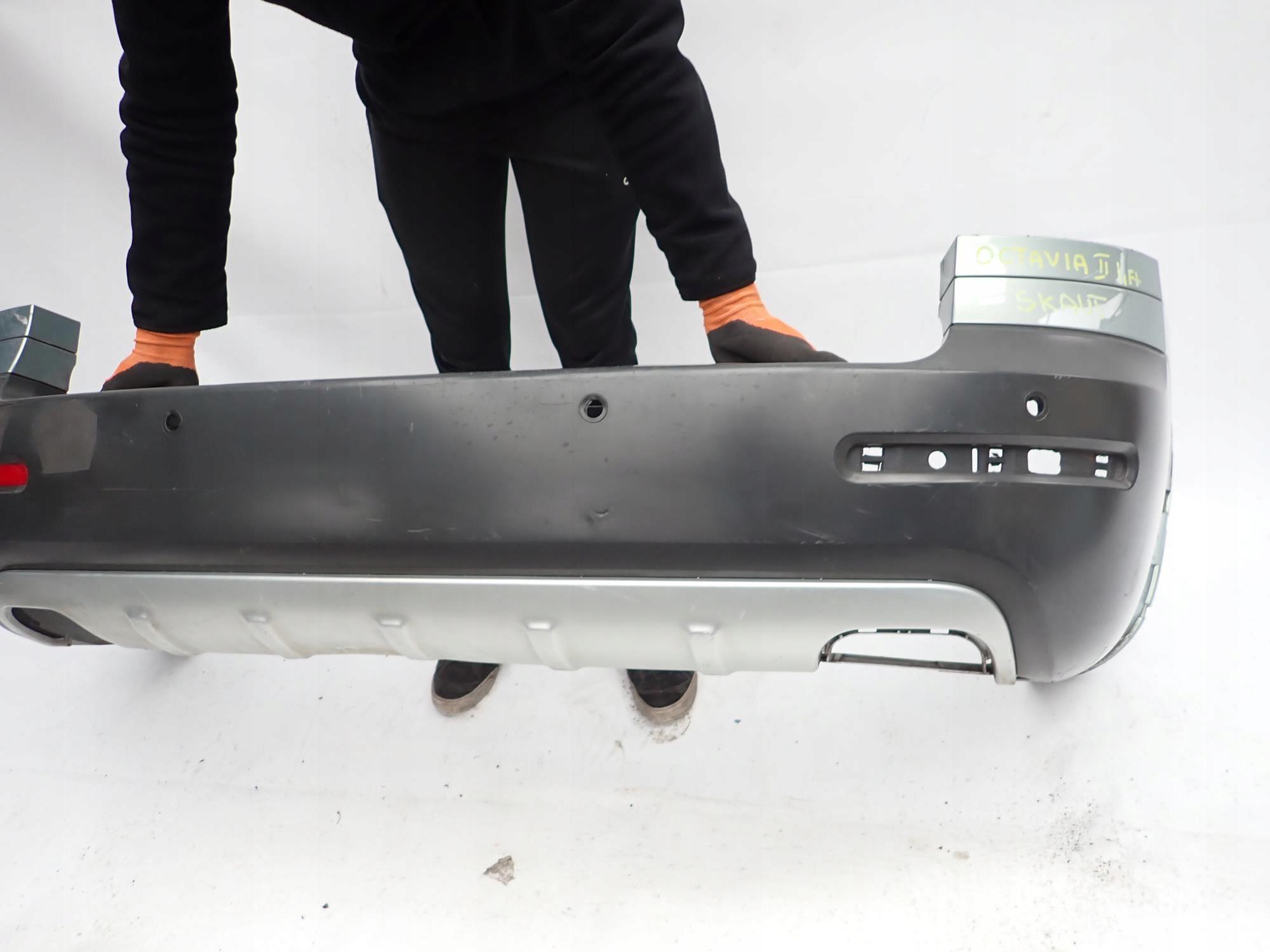 SKODA OCTAVIA II 2 SCOUT 07-13 bumper rear part rear PDC