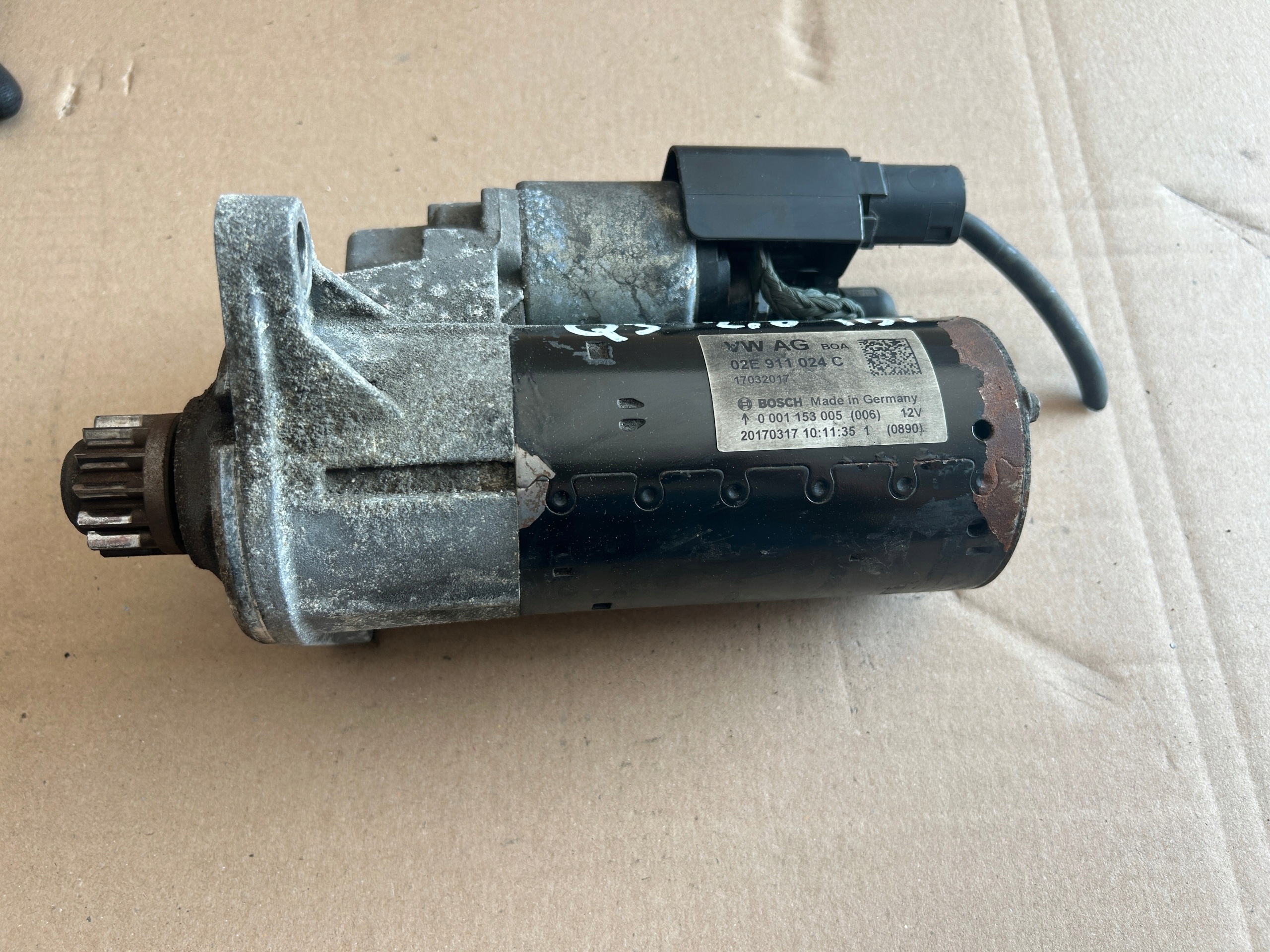 AUDI Q3 and 8U LIFT 2,0 TDI starter 02E911024C