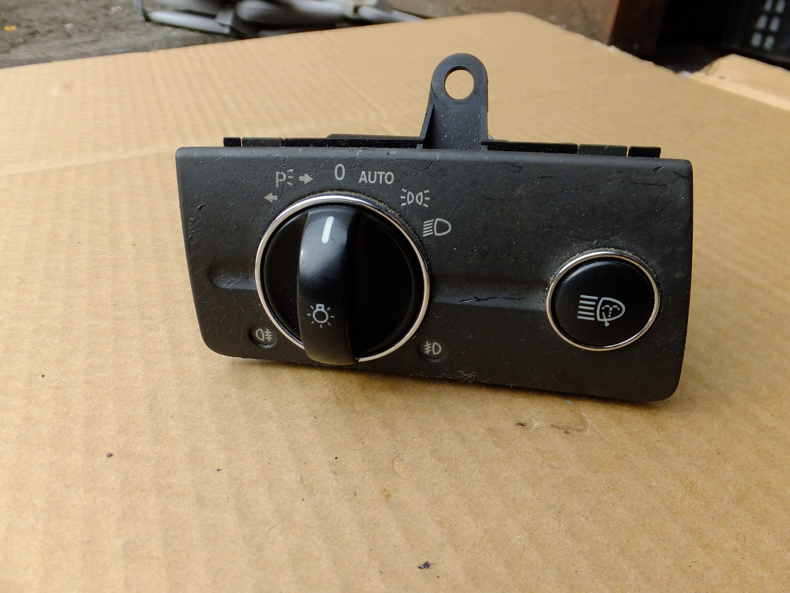 interruttore luci mercedes w211 2115450104