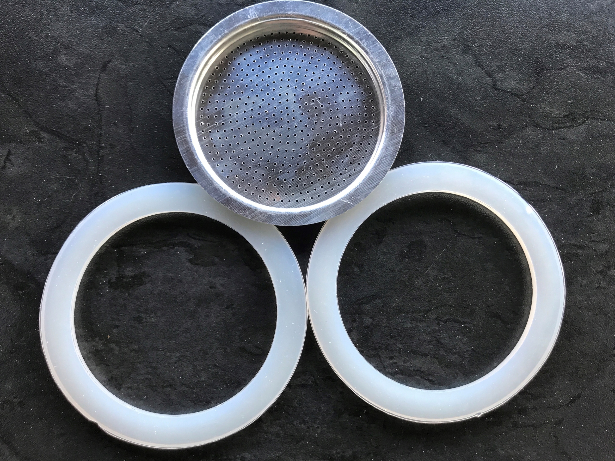 USZCZELKA DO KAFETIERY KAWIARKI ZAPARZACZA 200ml OLDMAN sitko Materiał stal