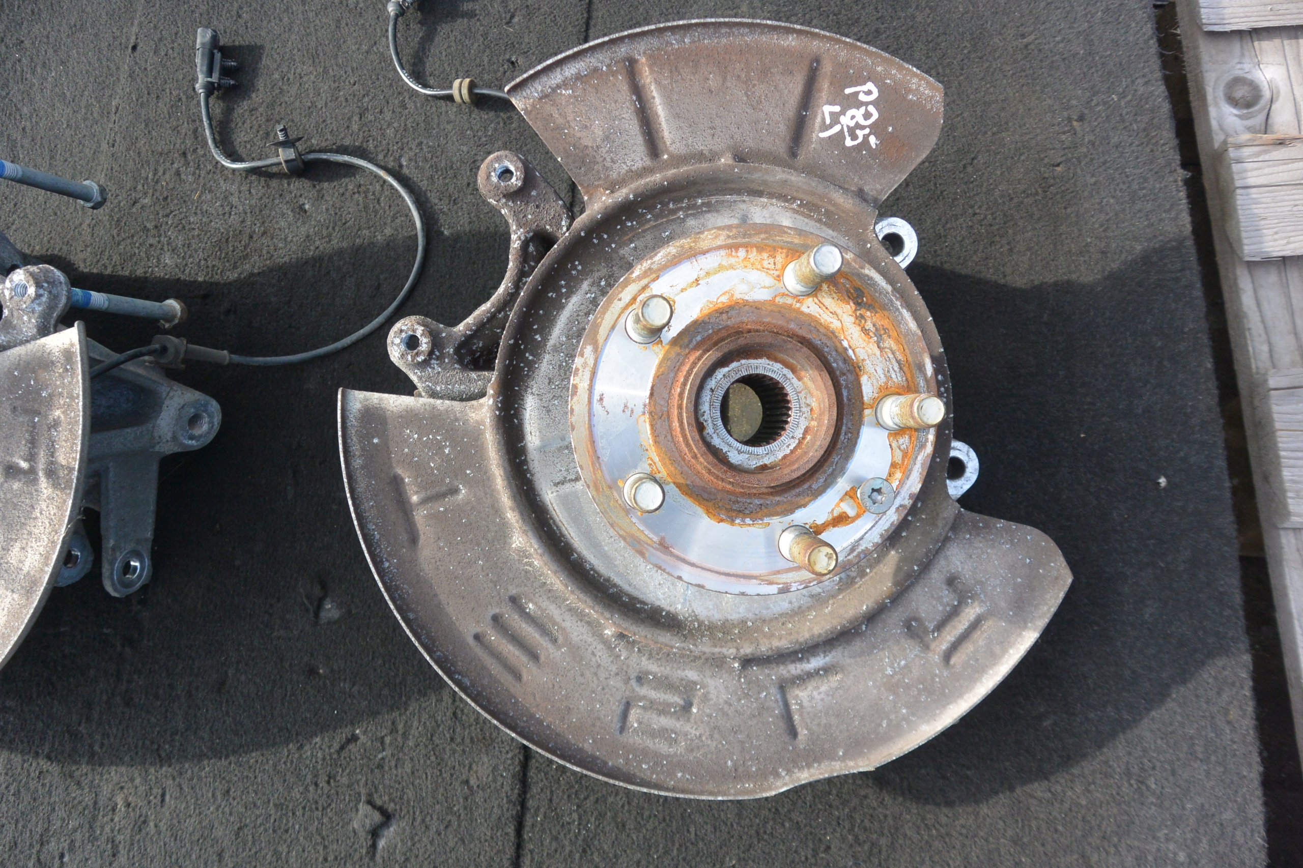 swing rear part right left TESLA MODEL S P85 RWD
