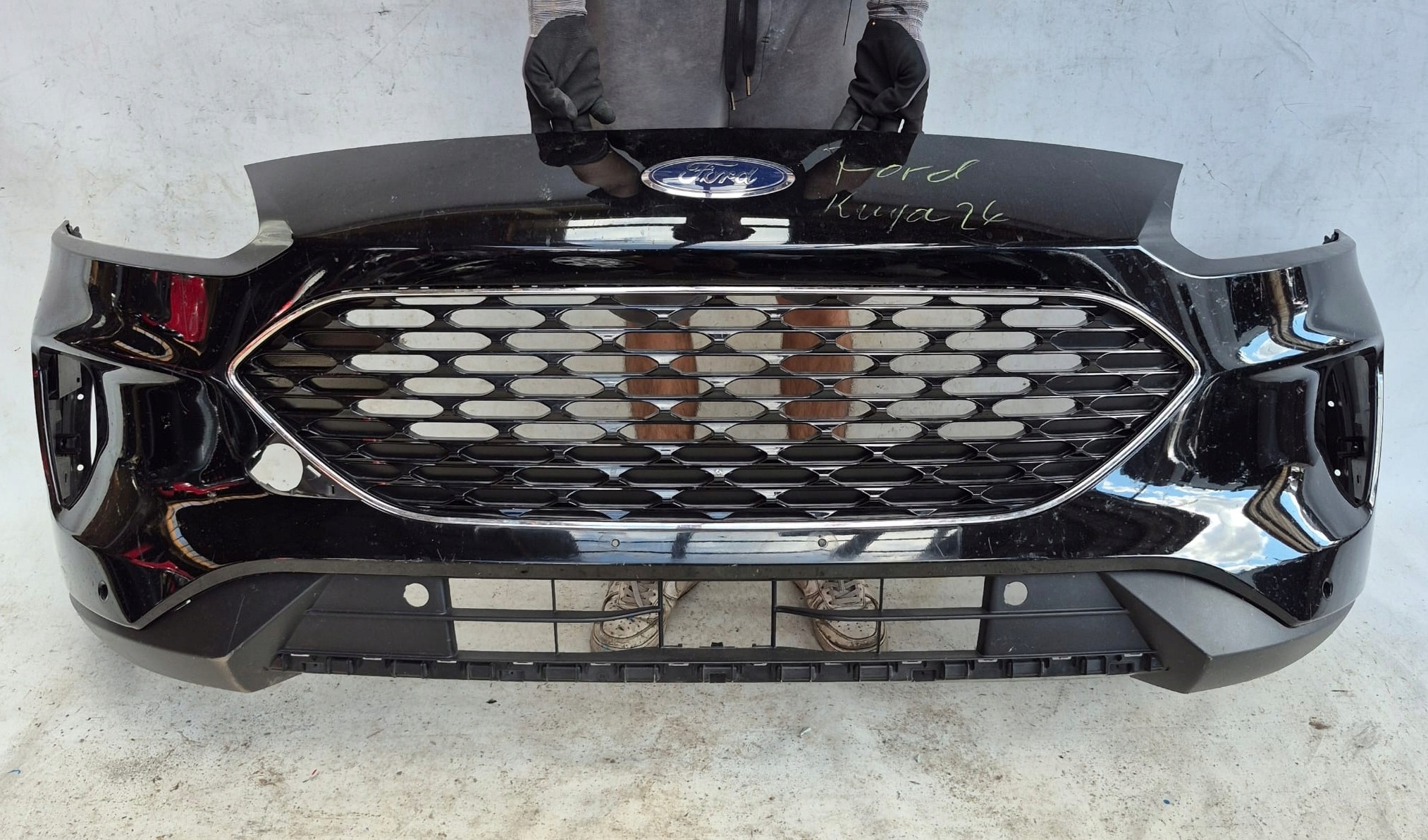 FORD KUGA MK3 III 19-24 bumper front front PDC LV4B-17D957-J