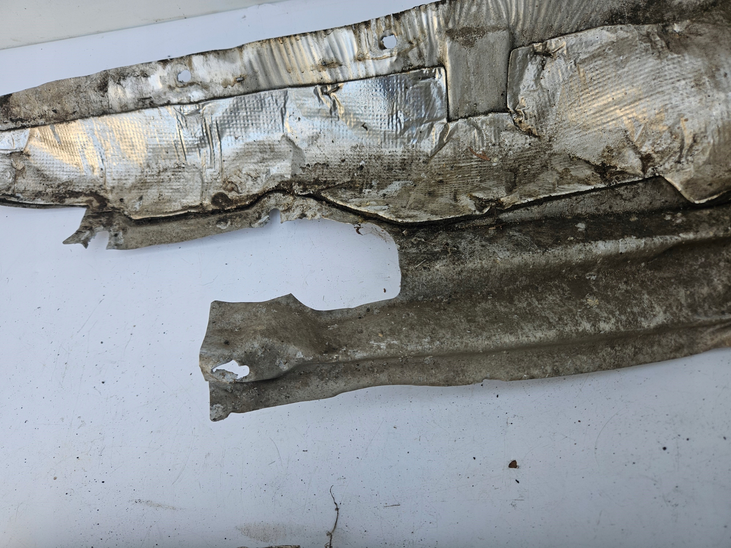Blende Abdeckung TERMICZNA Blende Abdeckung TERMICZNE TUNELU AUDI V8 D11 AUTOMAT