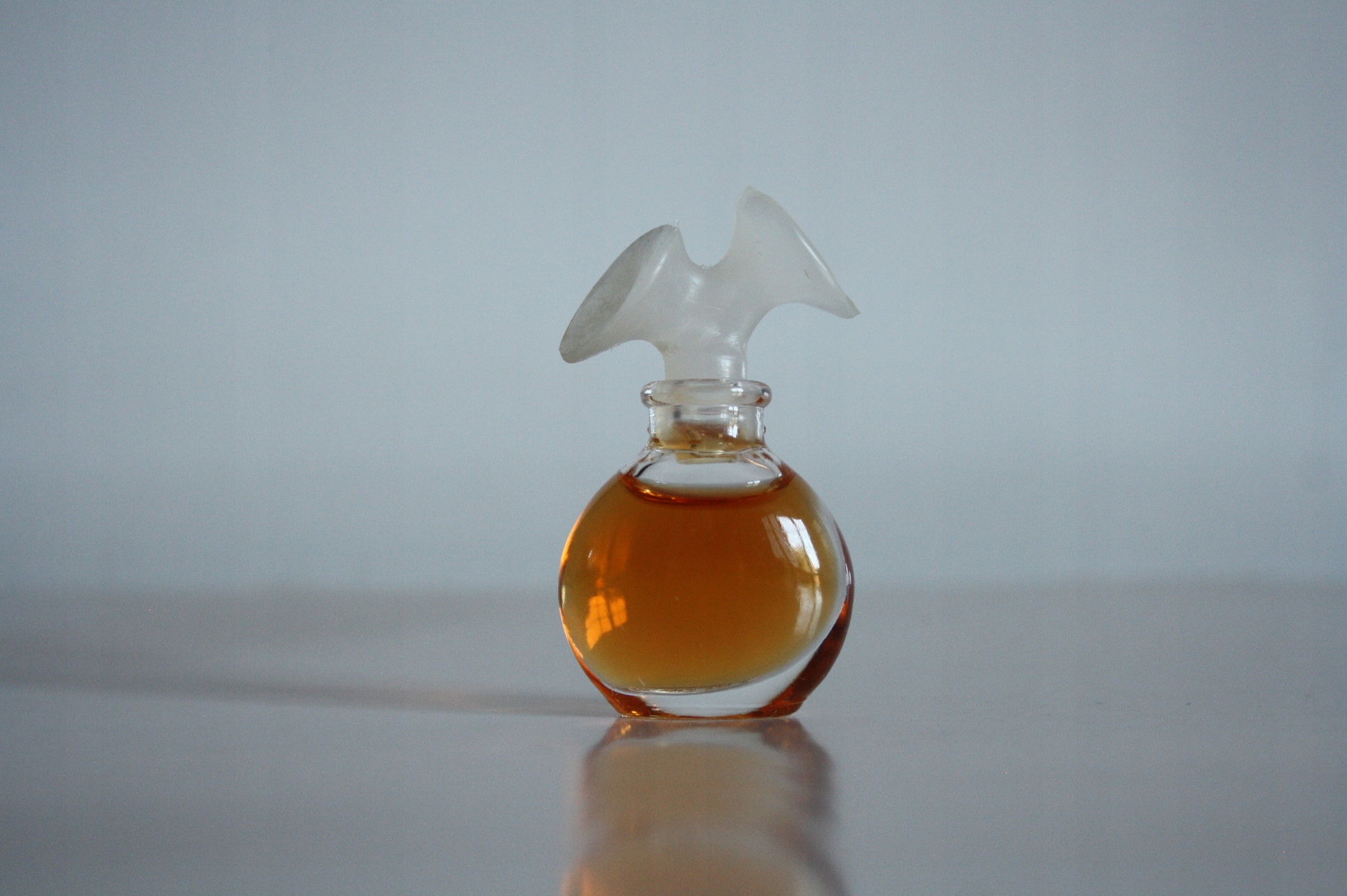 PERFUMY KOLEKCJONERSKA MINIATURA KARL LAGERFELD CHLOE EDT (3,7 ML)