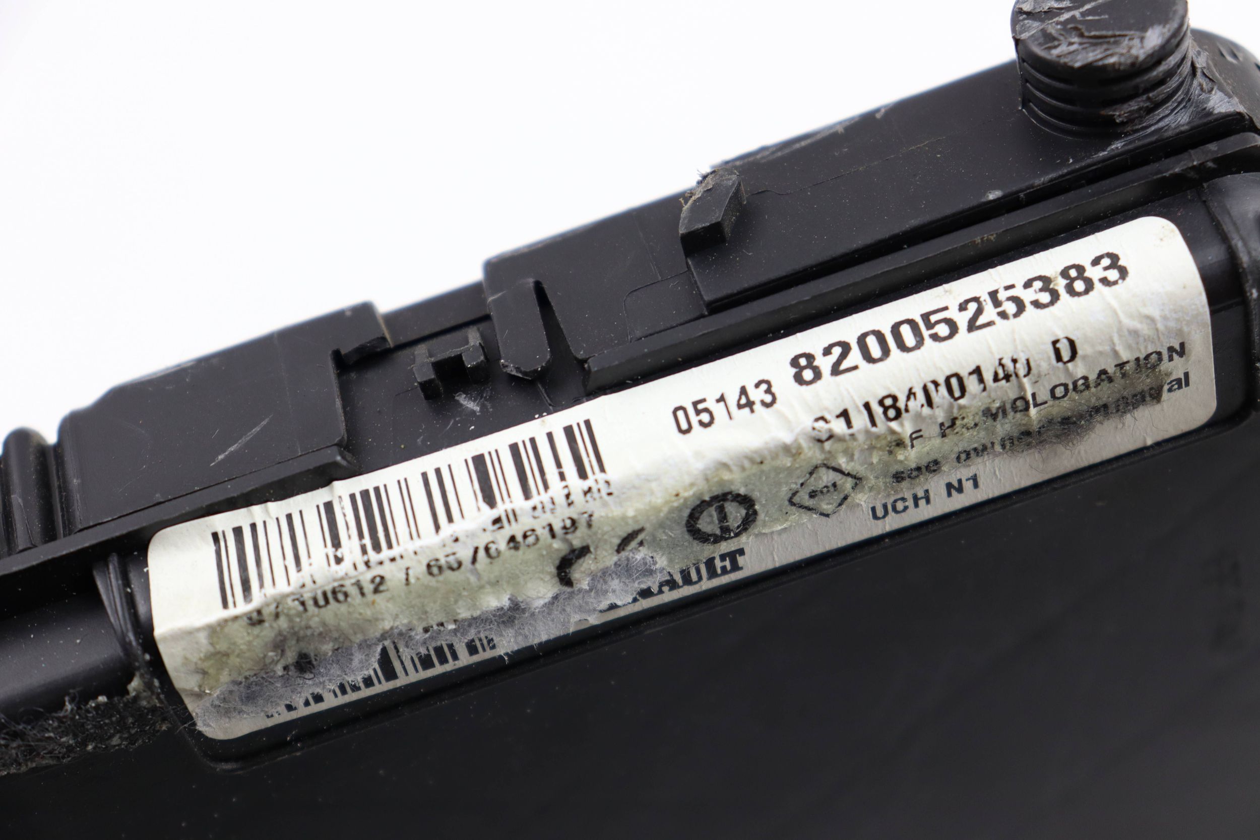 RENAULT SCENIC II module fuse box BSI 8200525383 S118400140D