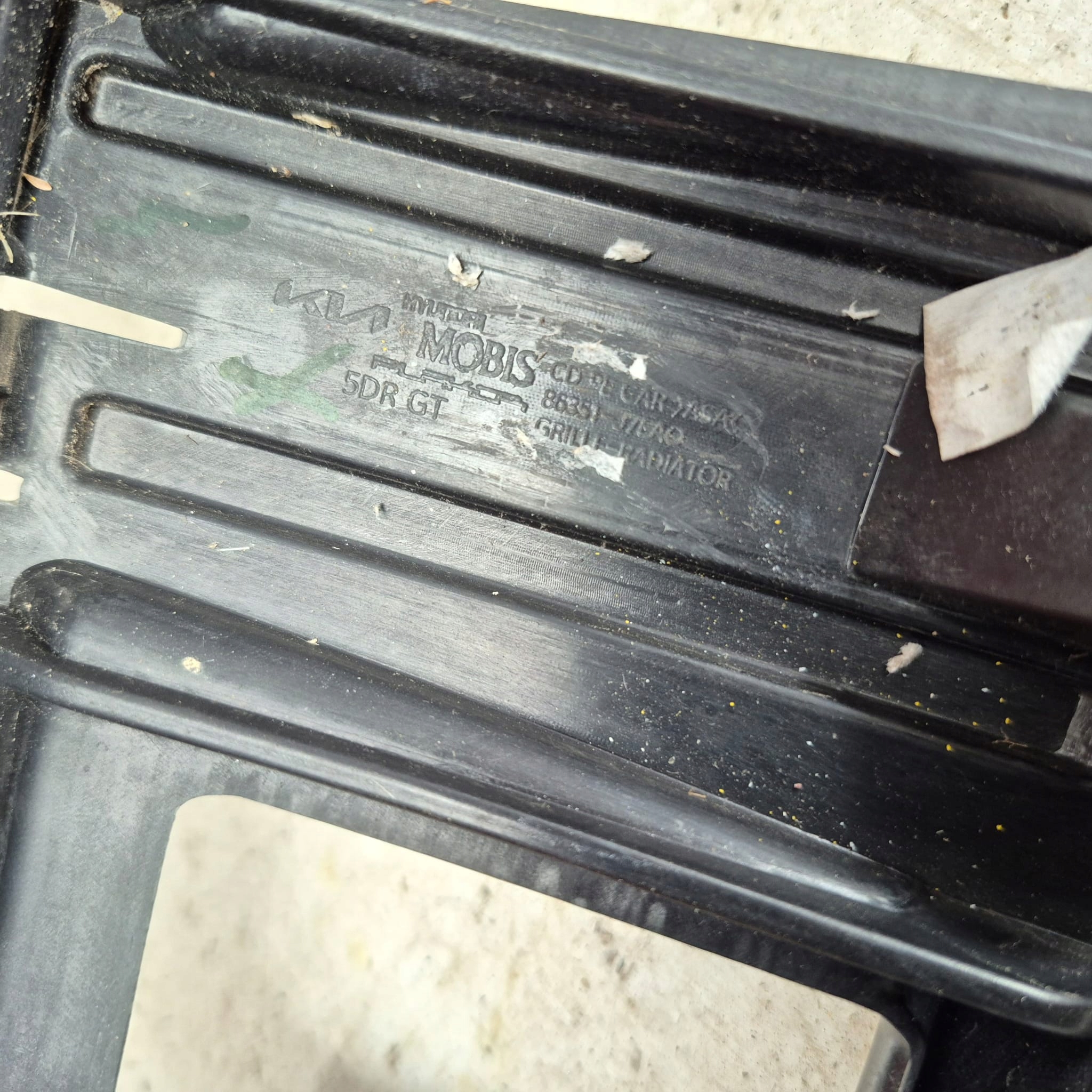 KIA CEED III 3 GT LIFT 21-25 Grill Grill