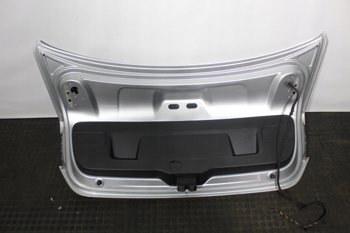 KLAPA TYLNA VOLKSWAGEN JETTA VI LA7W Producent części Volkswagen OE