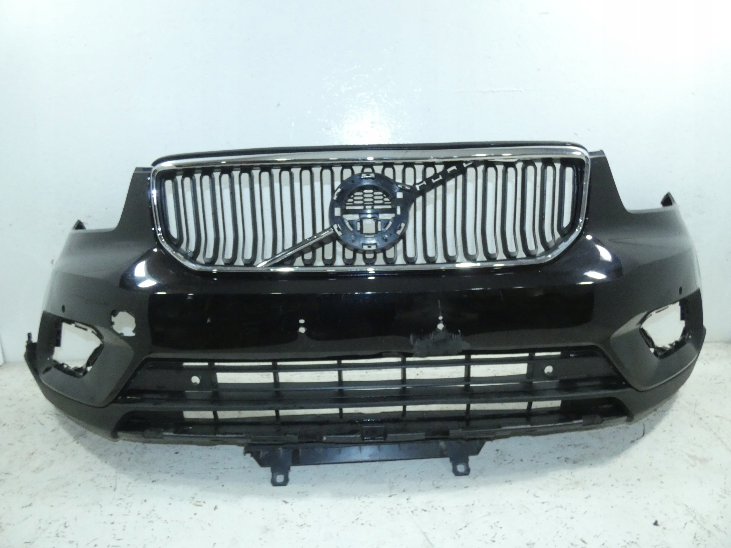 Volvo XC40 zderzak przód przedni Strona zabudowy przód