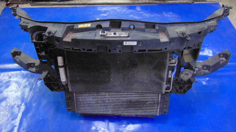 KOMPLET of radiators support panel for radiators pillar 2.2CDI MERCEDES SPRINTER A907 18+