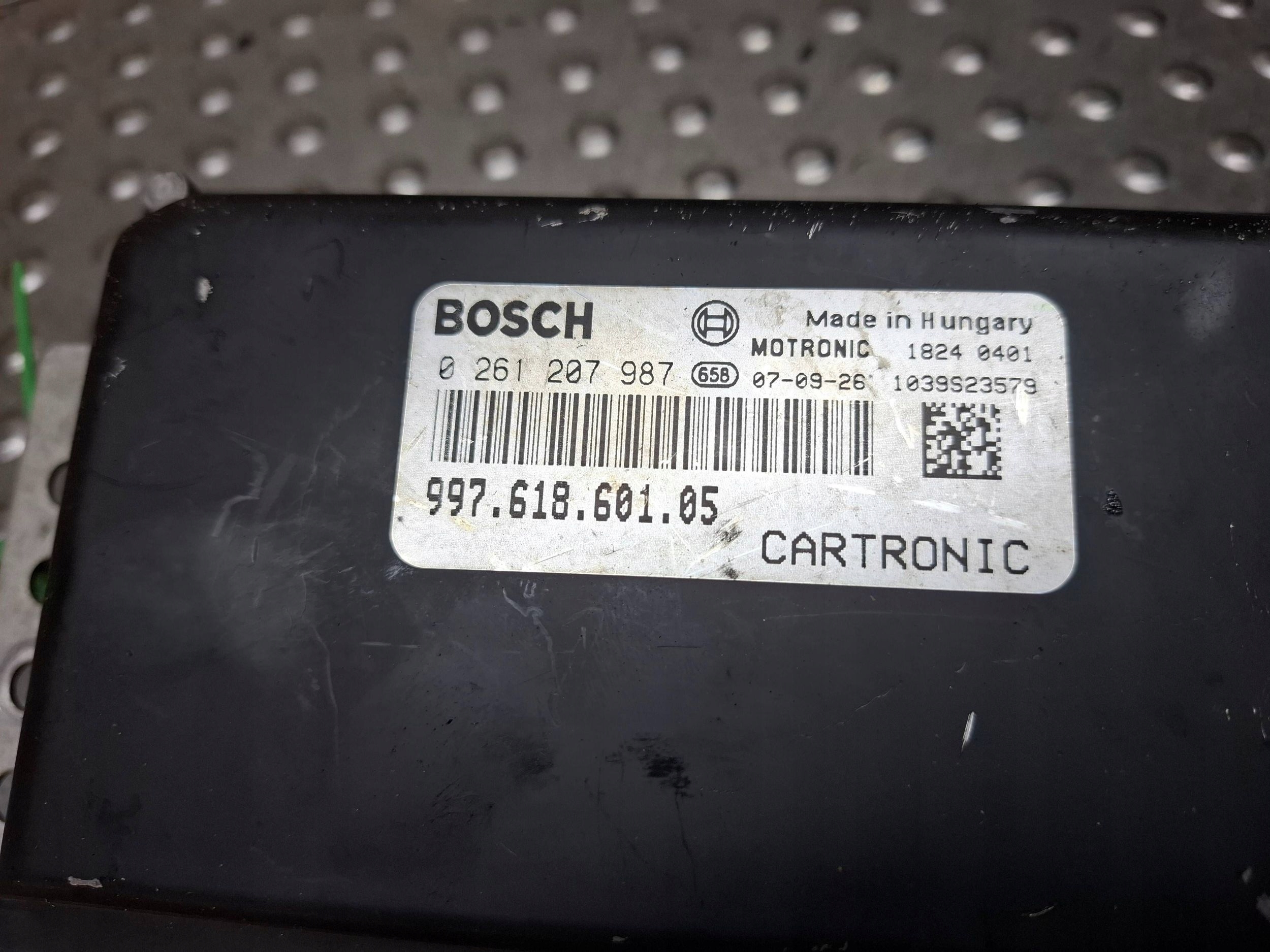 computer control unit of the engine 99761860105 PORSCHE CAYMAN 987 CAYENNE 958 92A